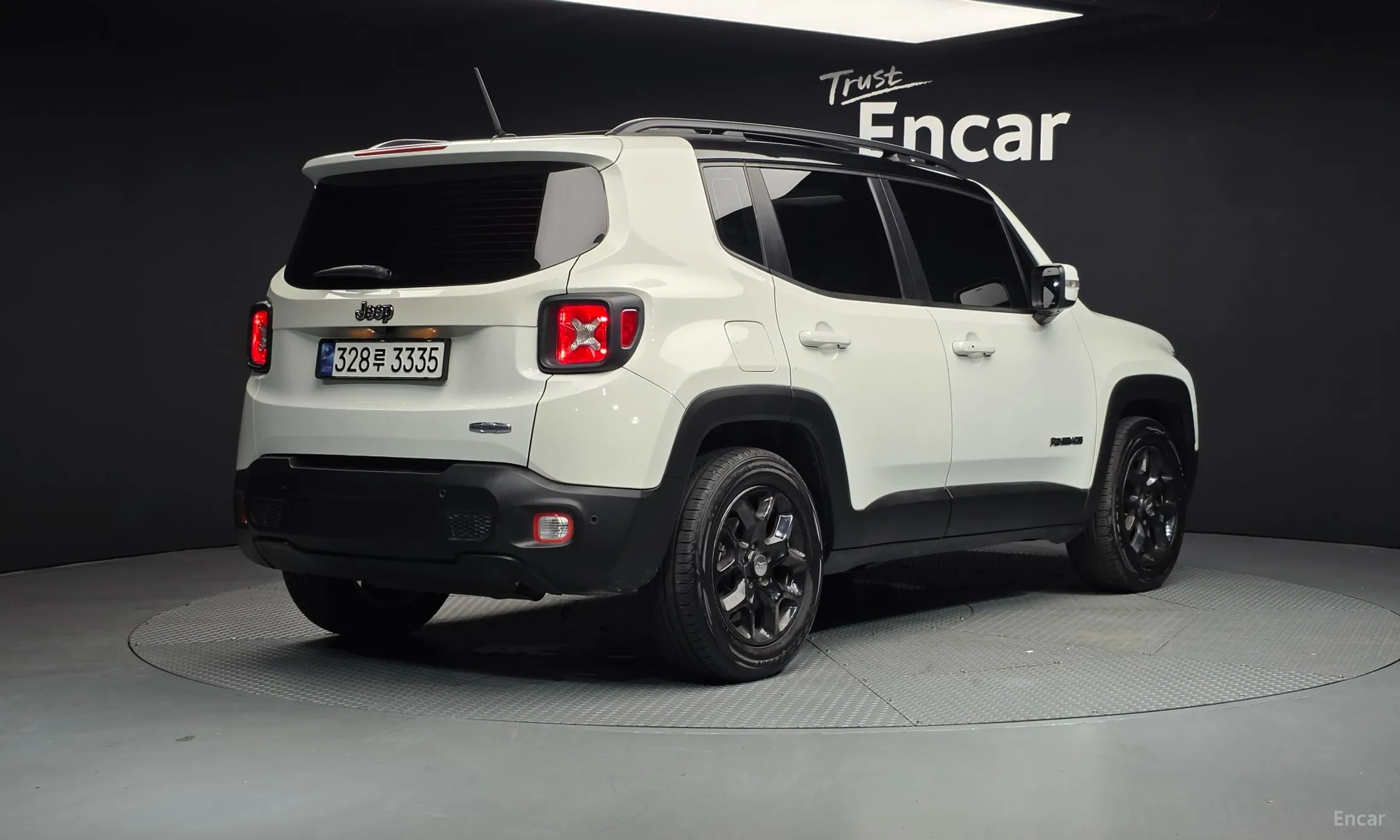 Jeep Renegade превью 2