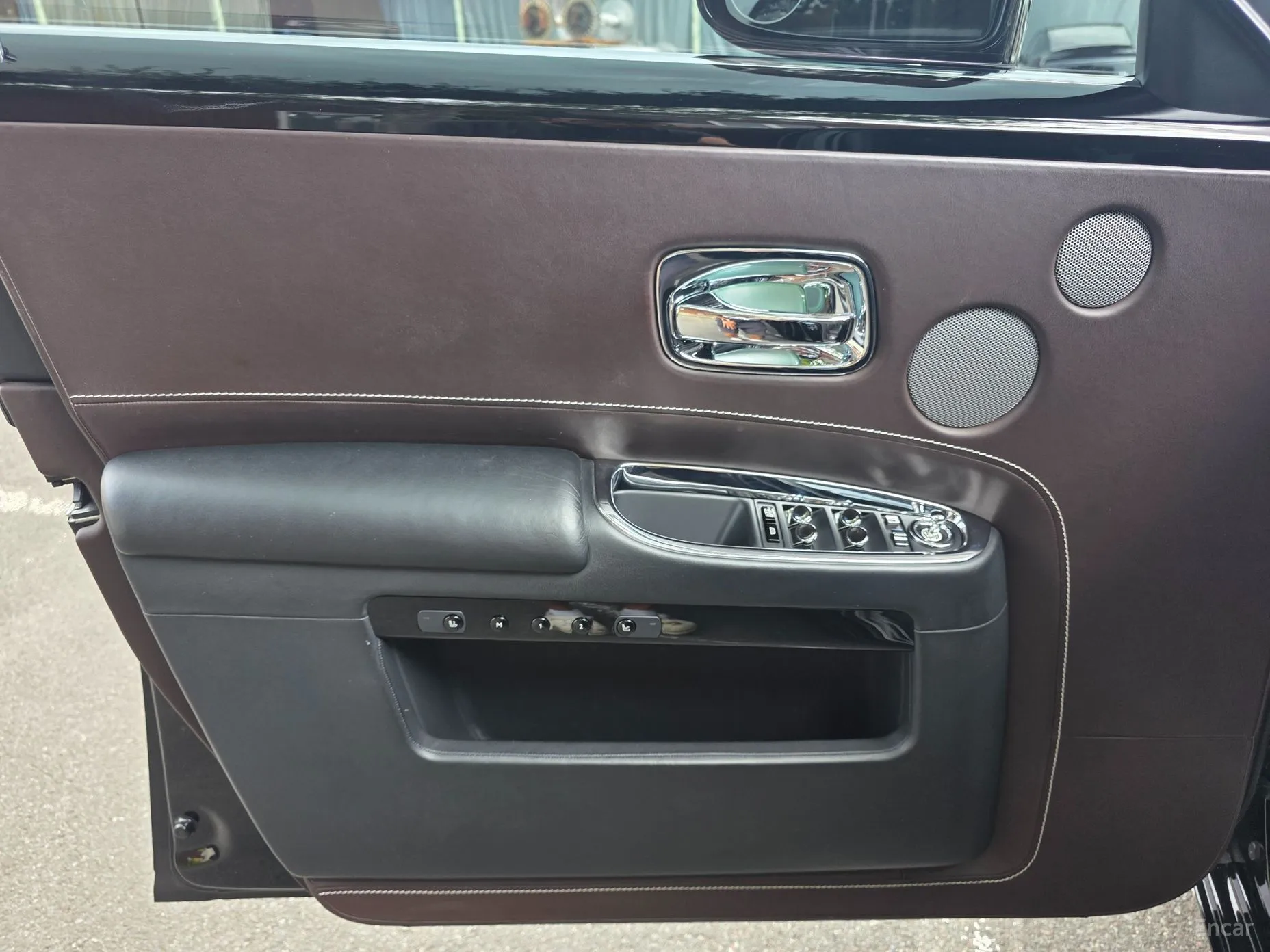 Rolls-Royce Ghost превью 6