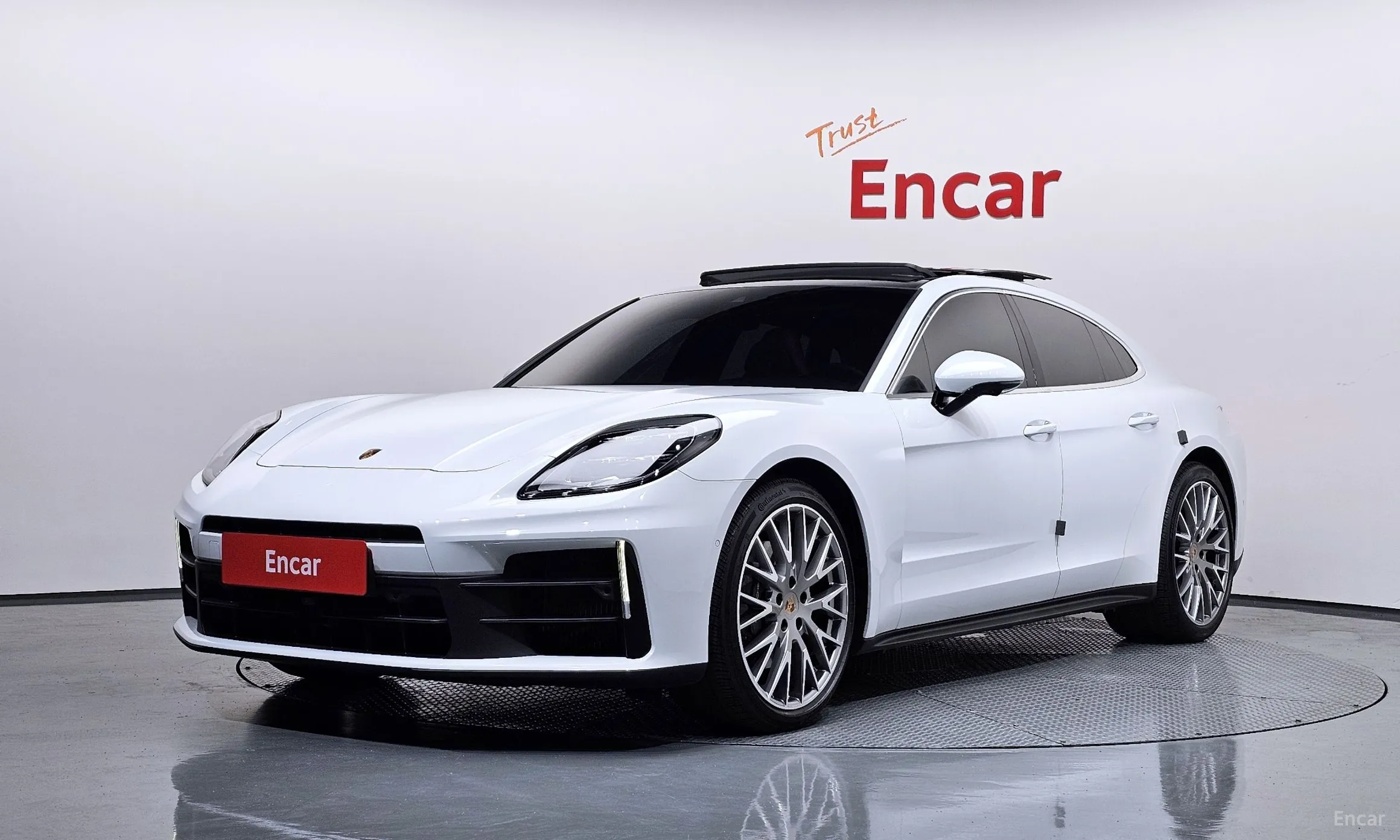 Porsche Panamera (976)
