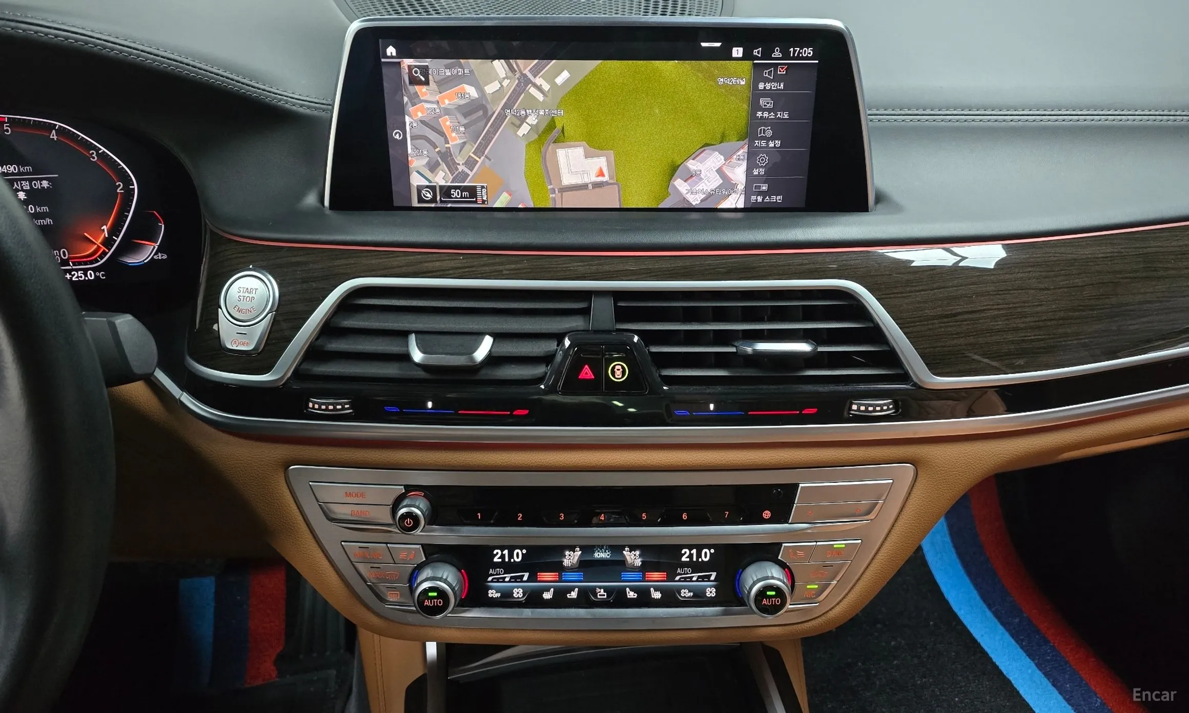 BMW 7 Series (G11) превью 13