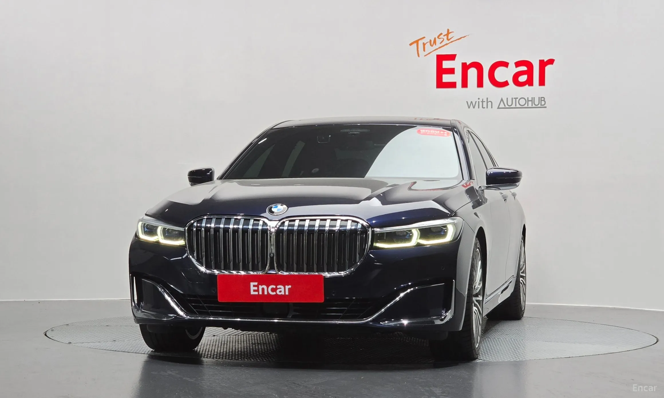 BMW 7 Series (G11) превью 3