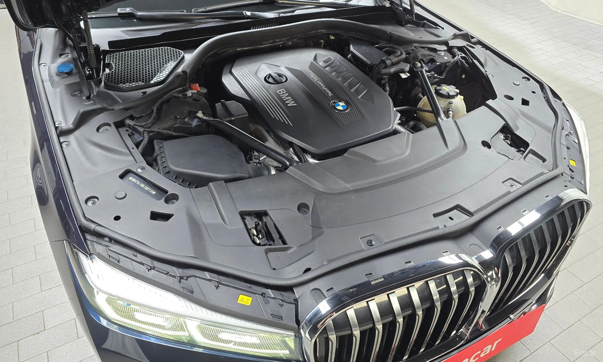 BMW 7 Series (G11) превью 6