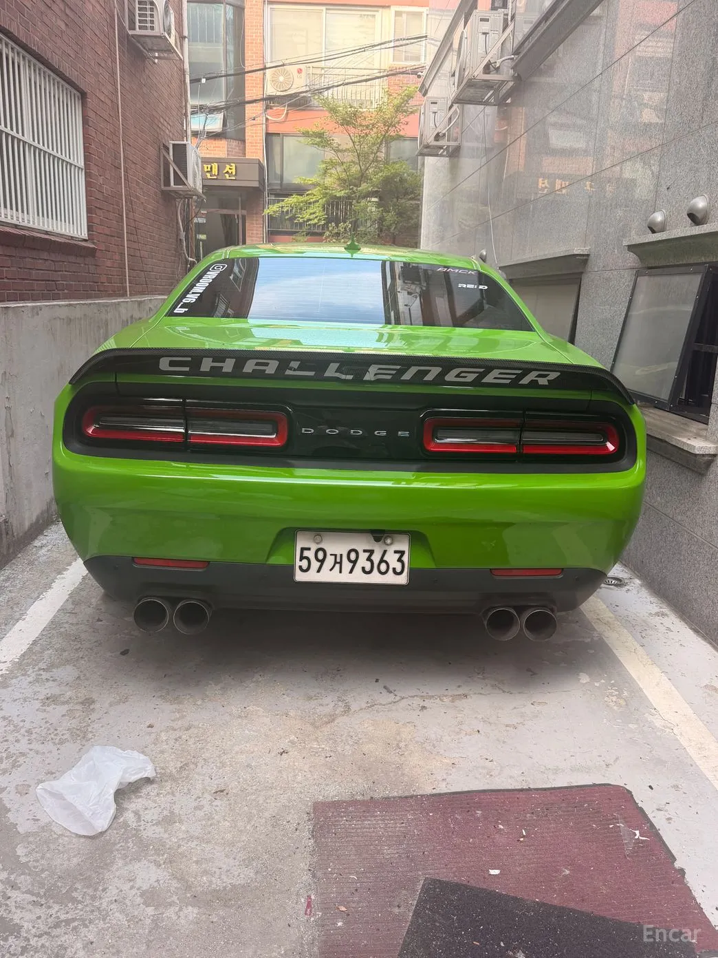 Dodge Challenger