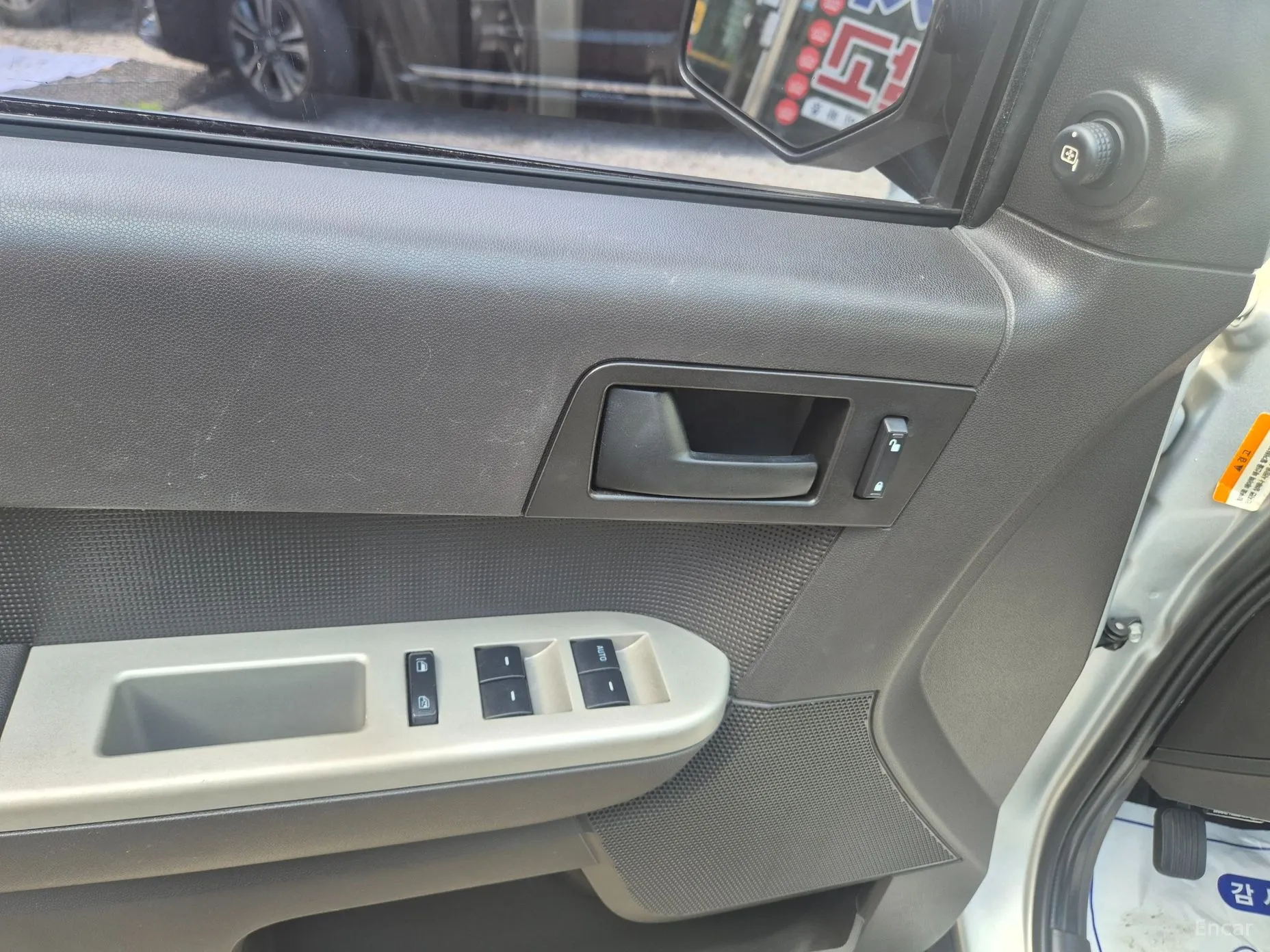 Ford Escape превью 10