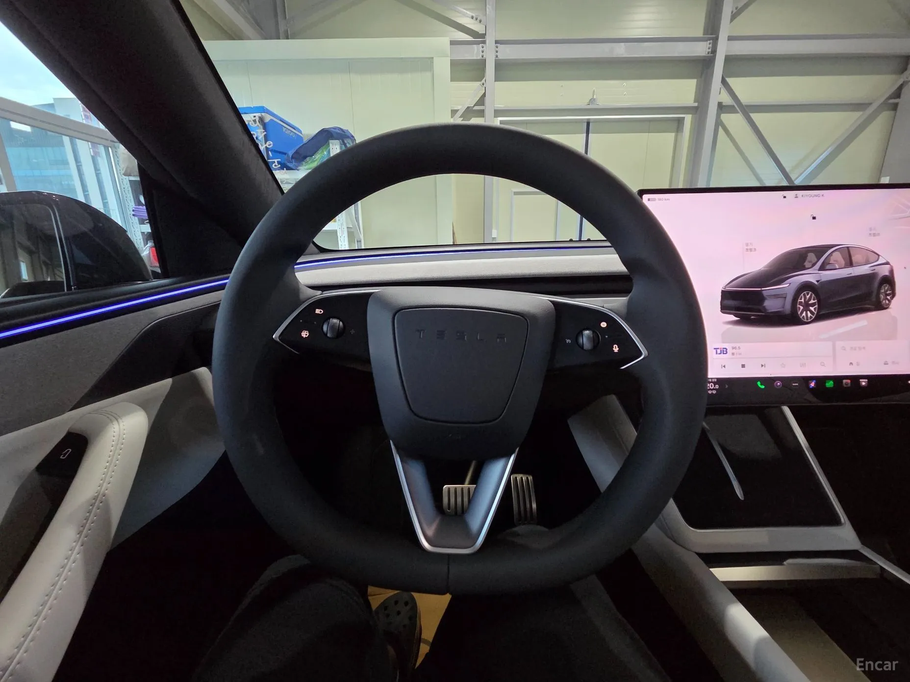 Tesla Model Y превью 8