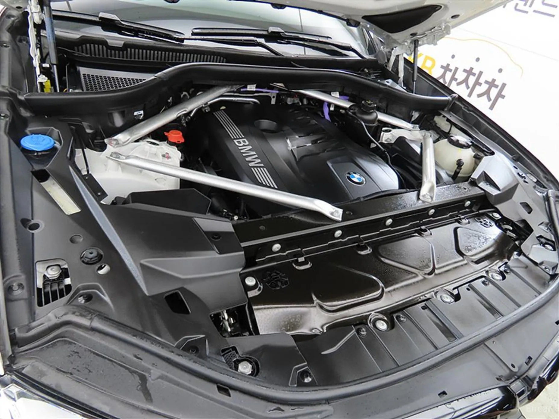 BMW X6 (G06) превью 19