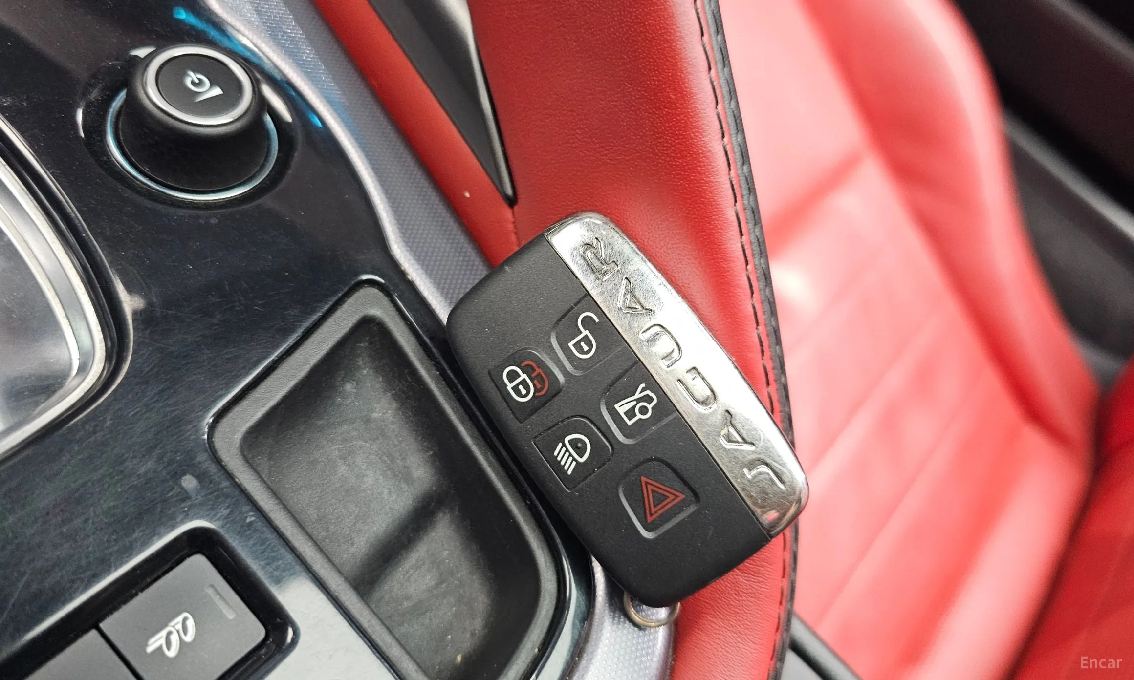 Jaguar F-TYPE превью 18