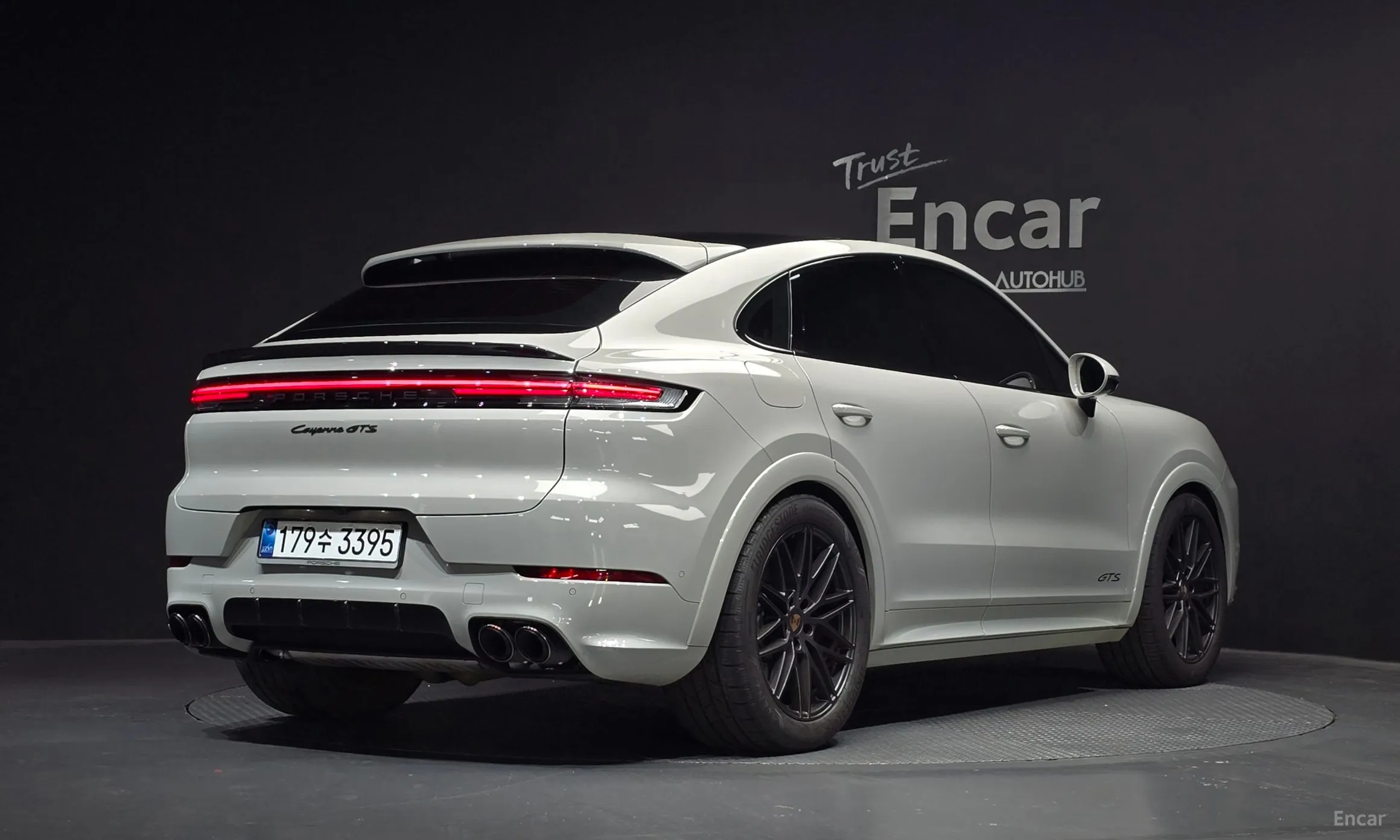 Porsche Cayenne (PO536) превью 2