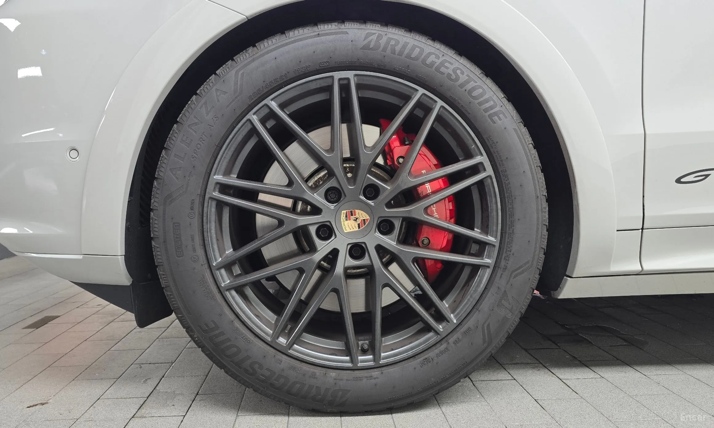 Porsche Cayenne (PO536) превью 5
