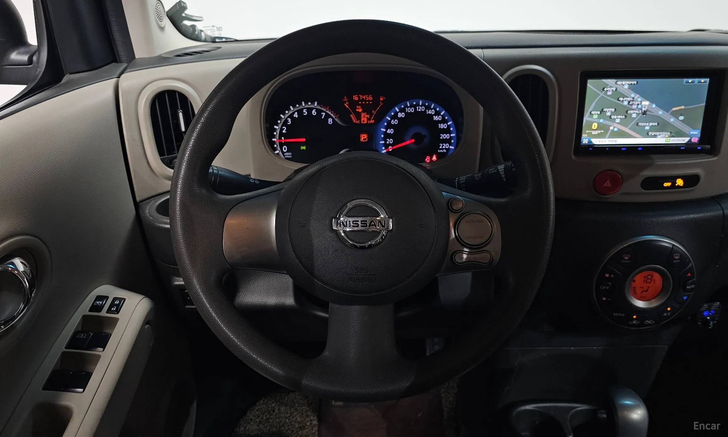 Nissan Cube превью 13