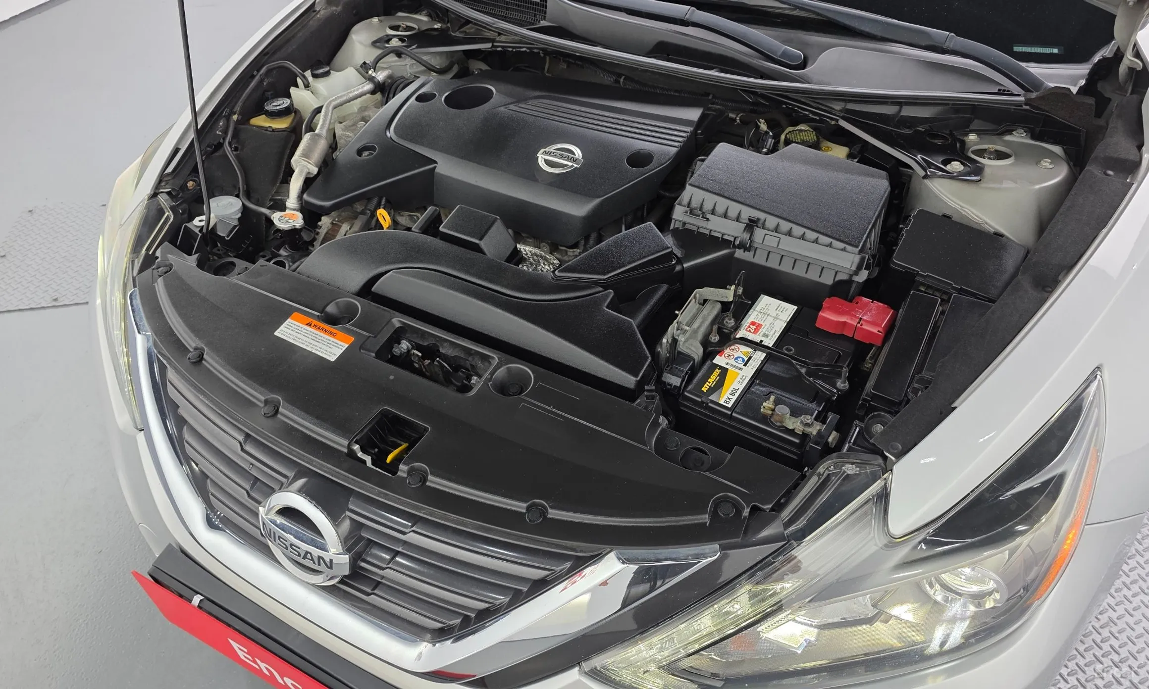 Nissan Altima превью 6