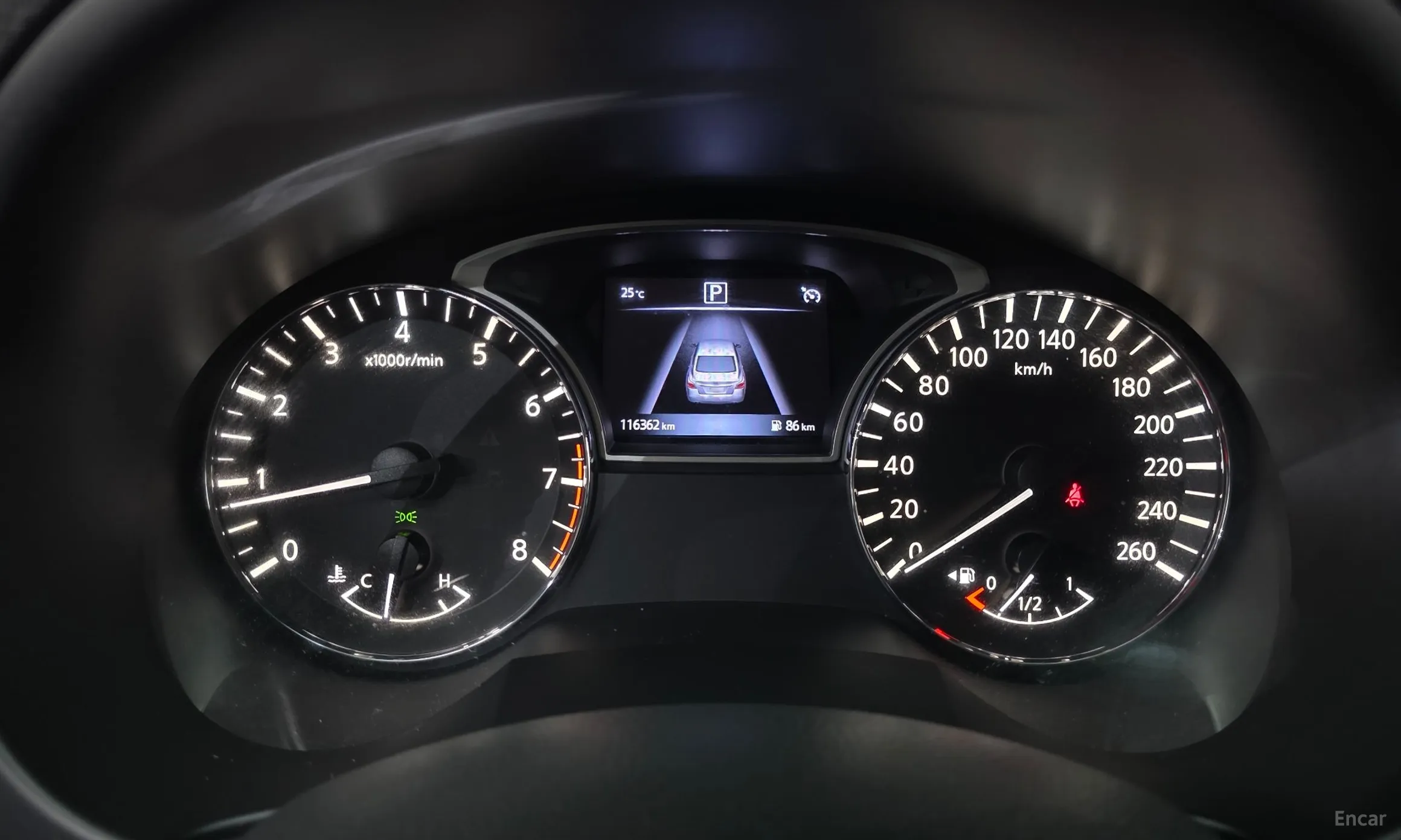 Nissan Altima превью 8