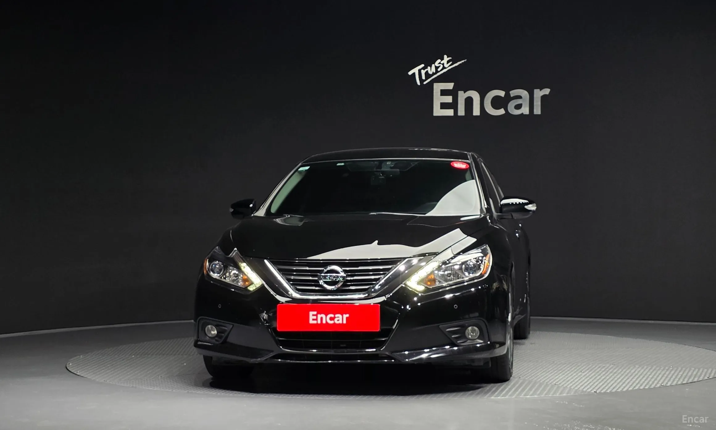 Nissan Altima превью 3