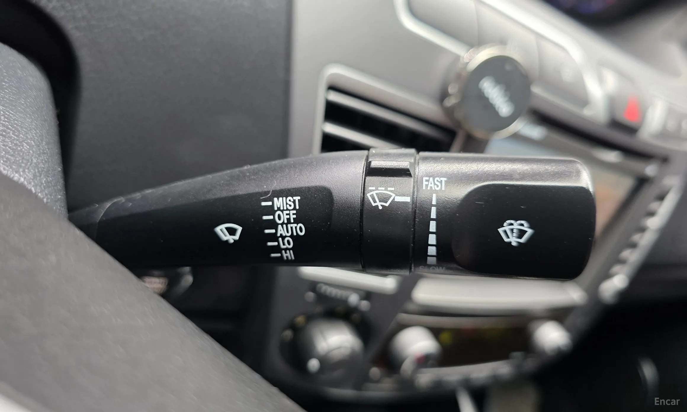KG Mobility (SsangYong) Korando Turismo превью 18