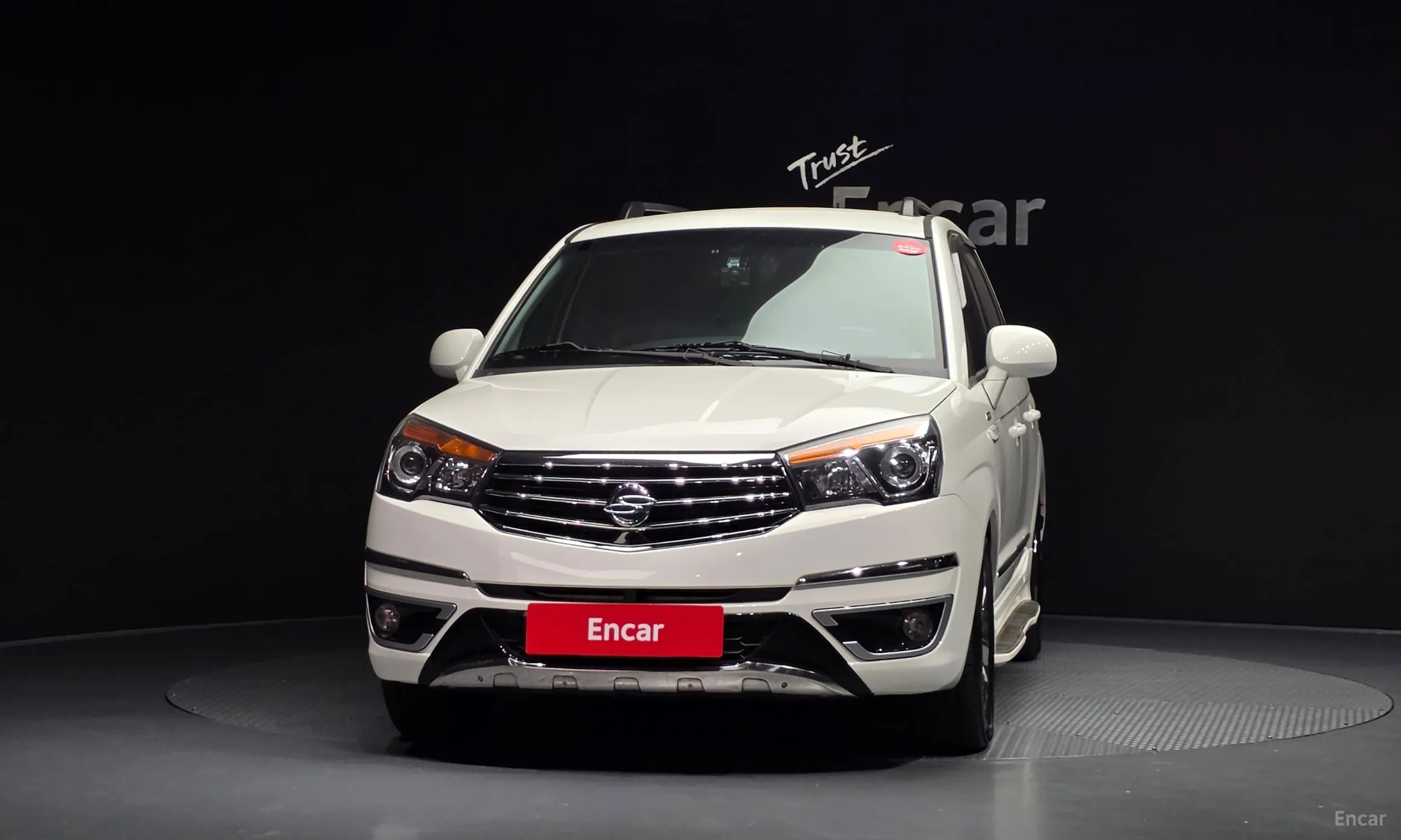 KG Mobility (SsangYong) Korando Turismo превью 3