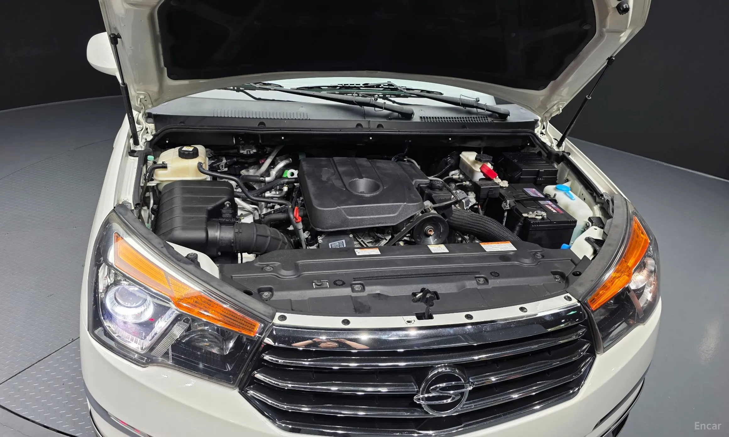KG Mobility (SsangYong) Korando Turismo превью 6