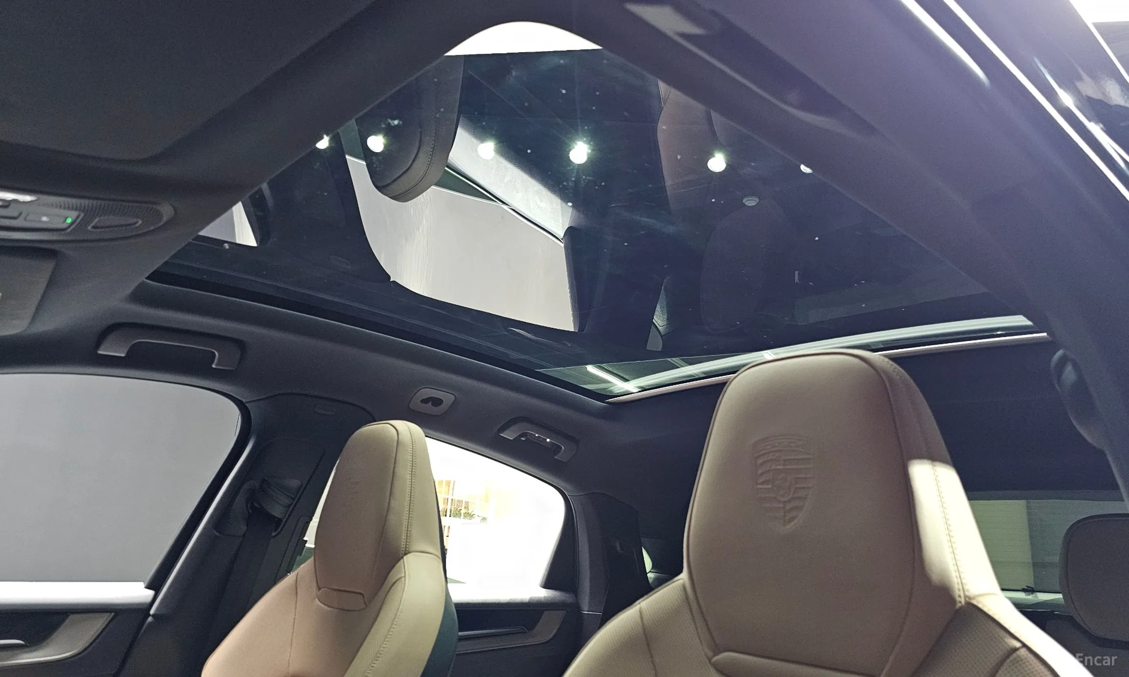 Porsche Cayenne (PO536) превью 16