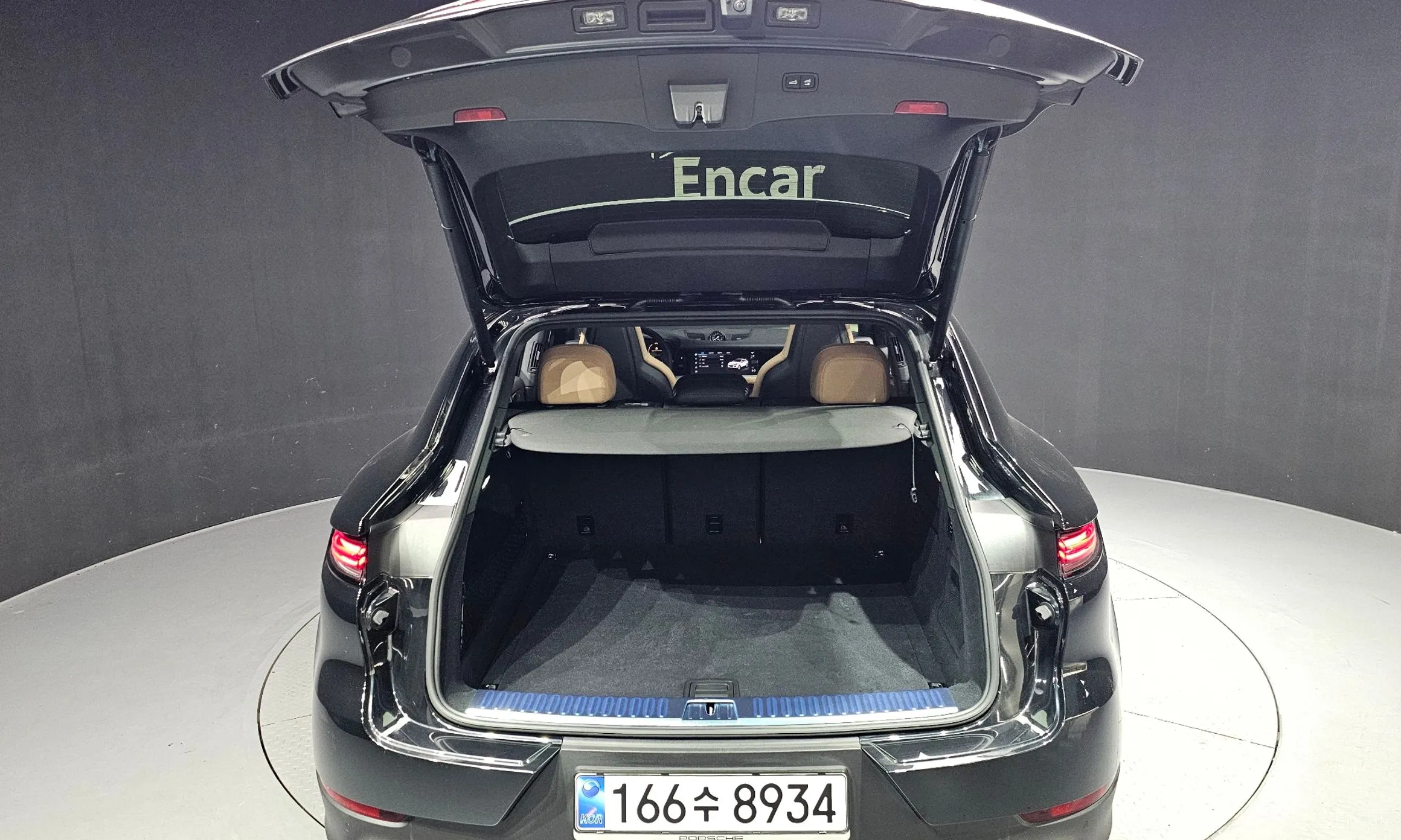Porsche Cayenne (PO536) превью 20
