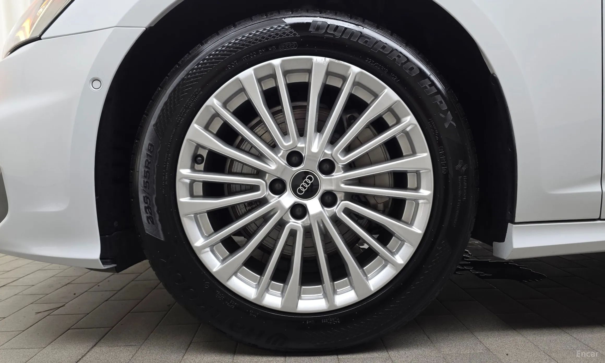 Audi A6 (C8) превью 5
