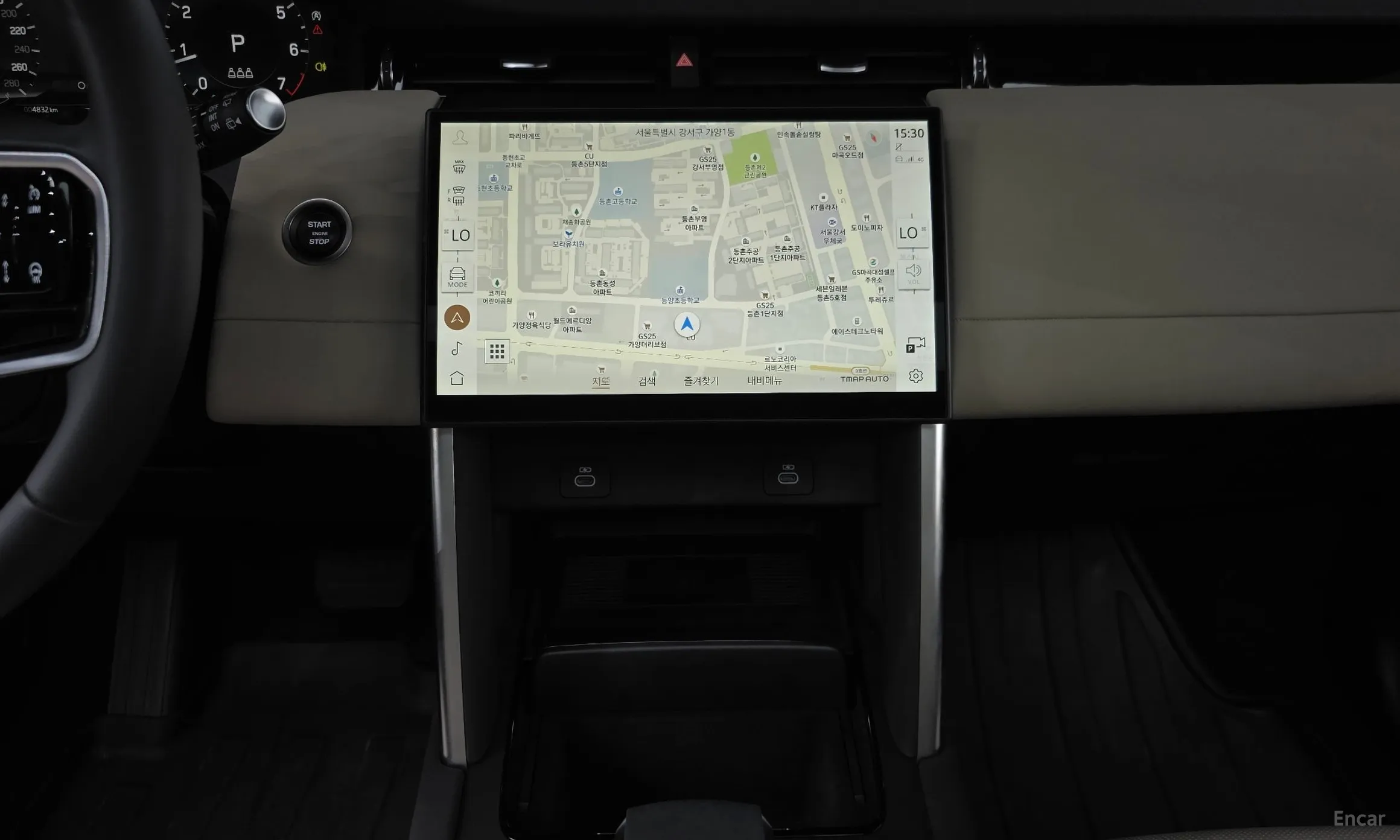 Land Rover Discovery Sports превью 14