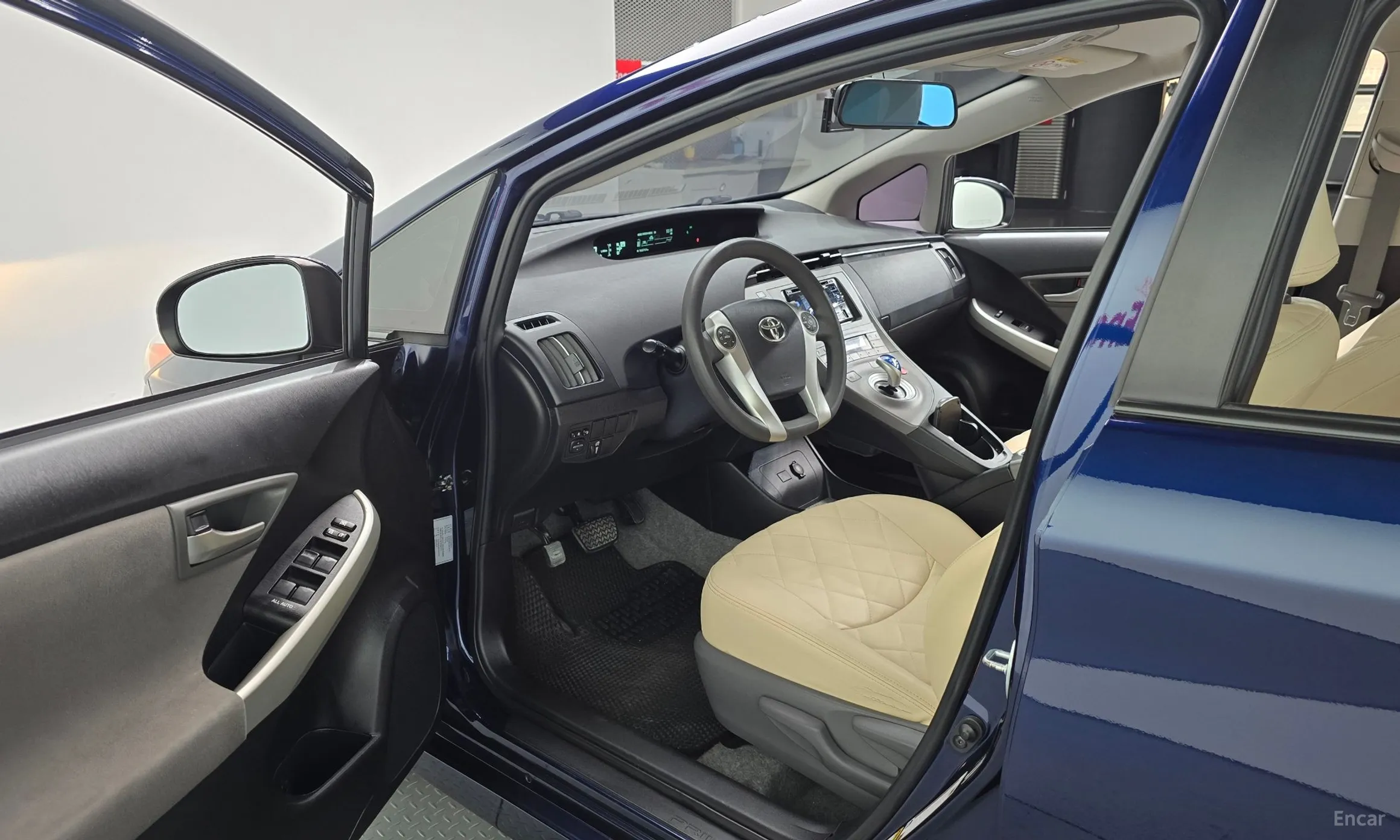 Toyota Toyota Prius превью 10