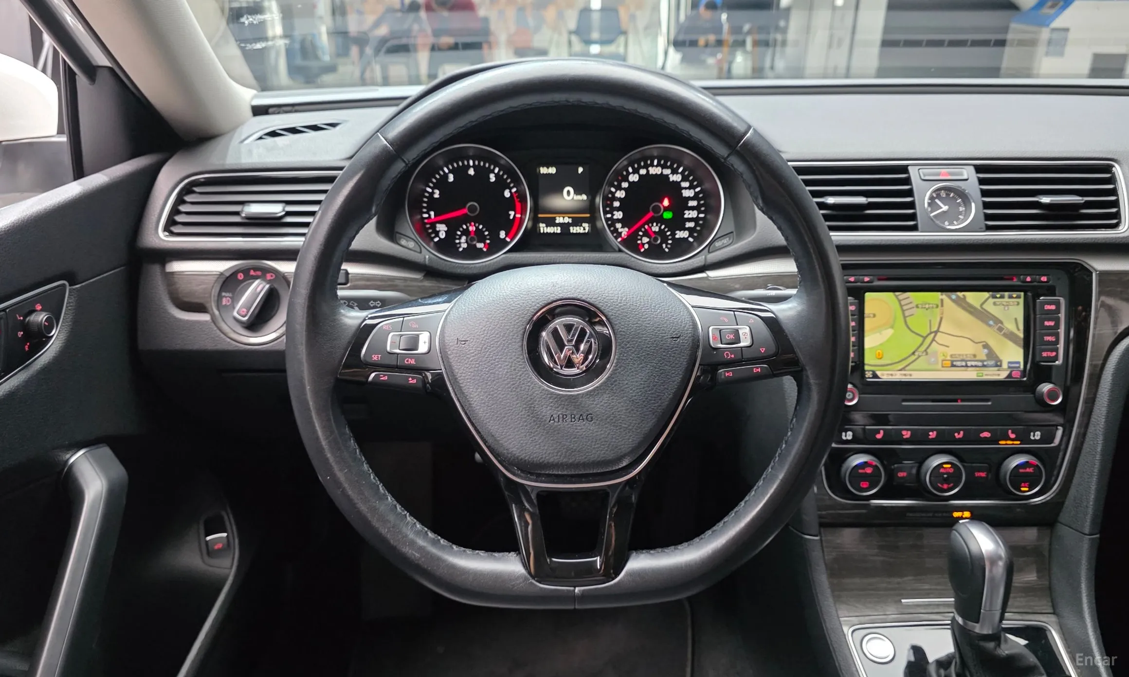 Volkswagen The New Passat превью 15