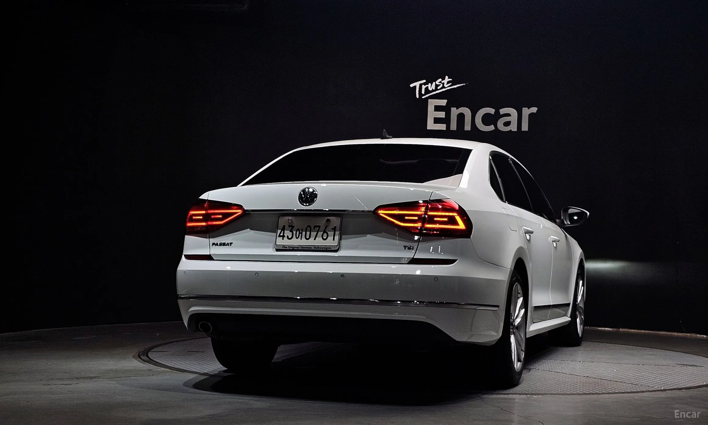Volkswagen The New Passat превью 4