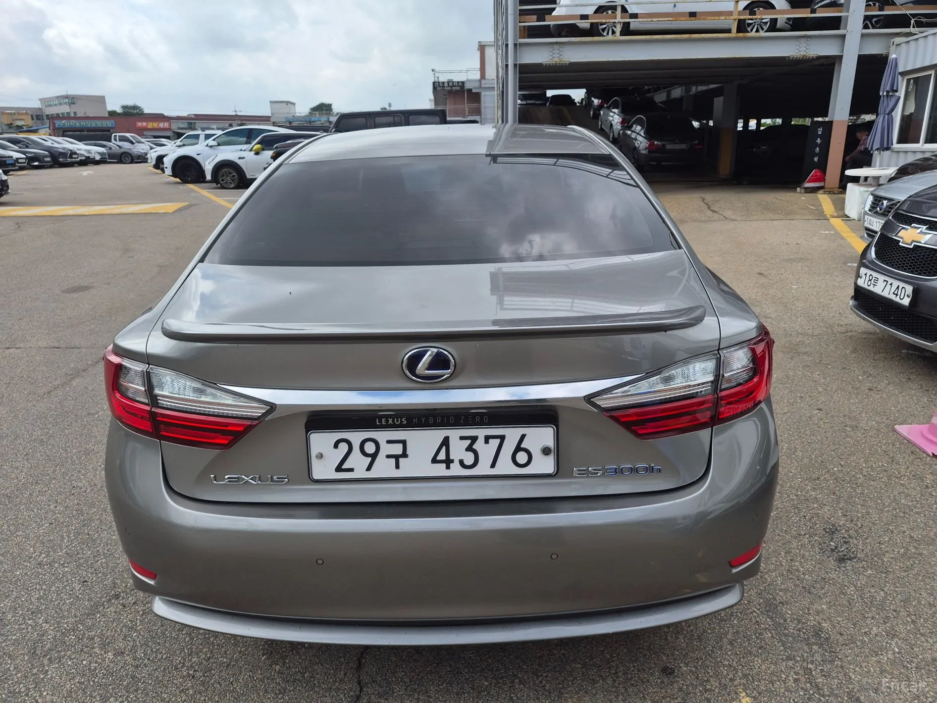 Lexus New ES300h превью 4