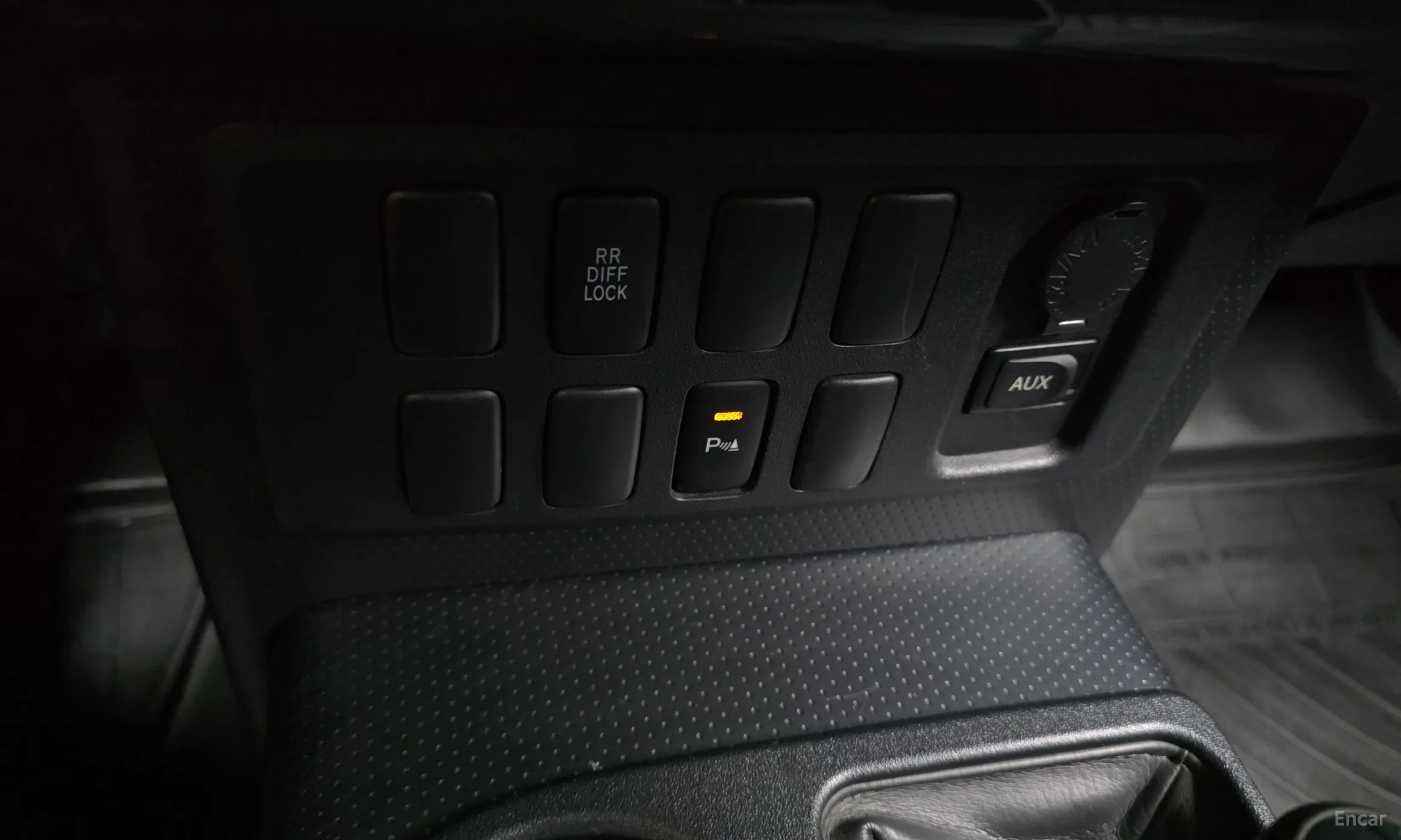 Toyota FJ Cruiser превью 17