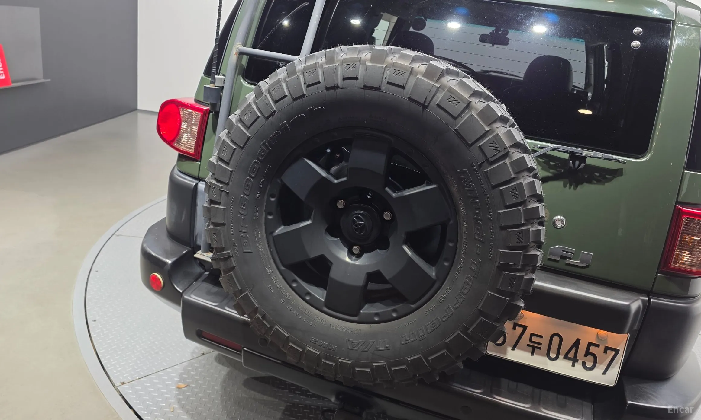 Toyota FJ Cruiser превью 18