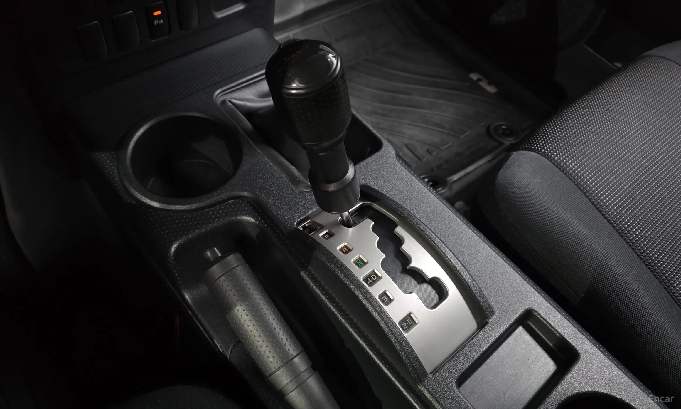 Toyota FJ Cruiser превью 9