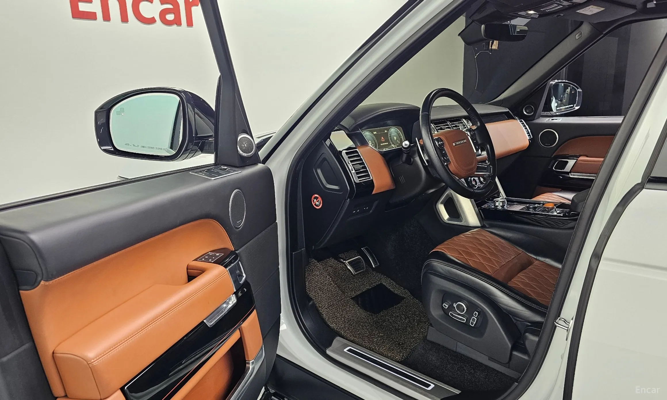 Land Rover Range Rover 4th Generation превью 10
