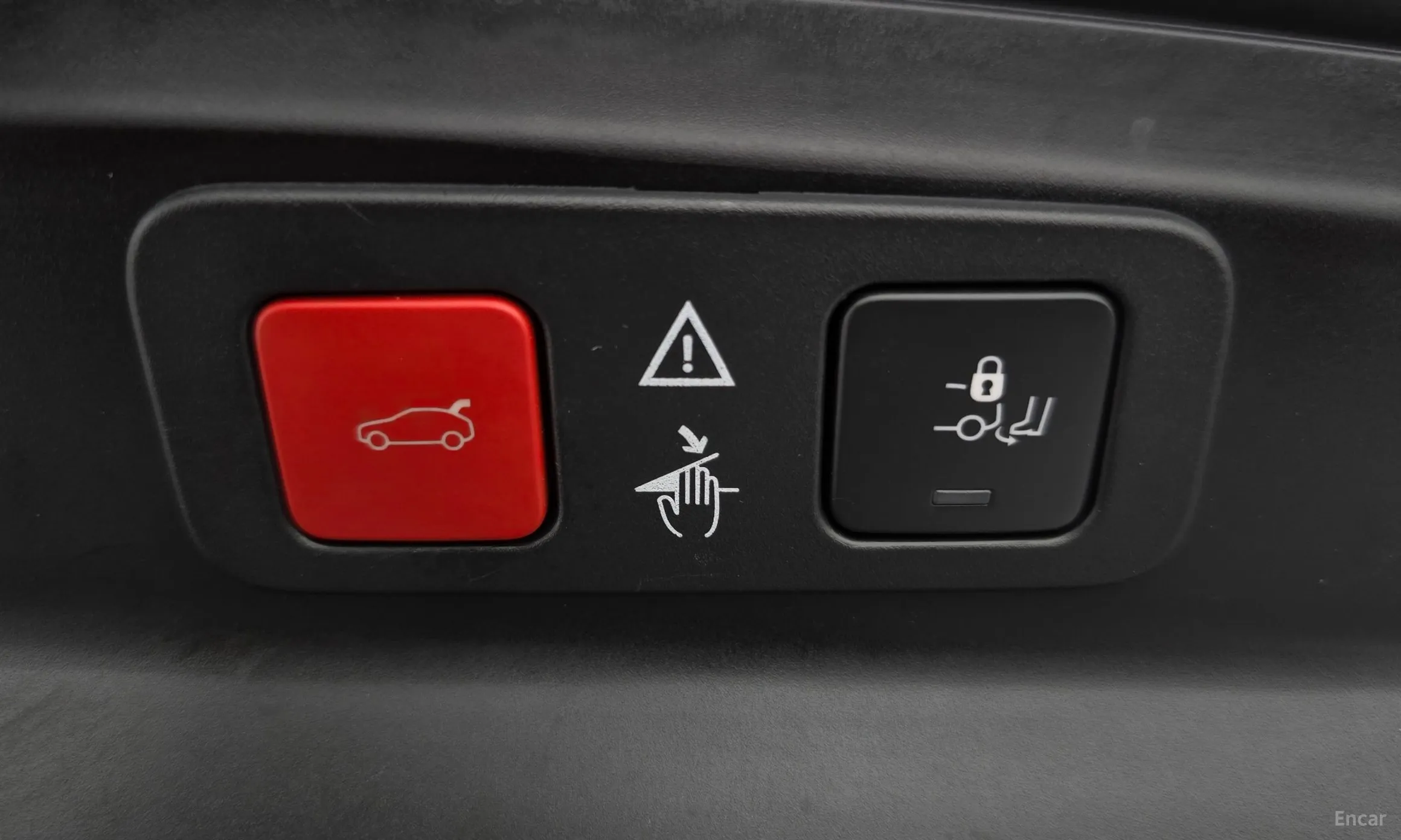 Peugeot 5008 2nd generation превью 20