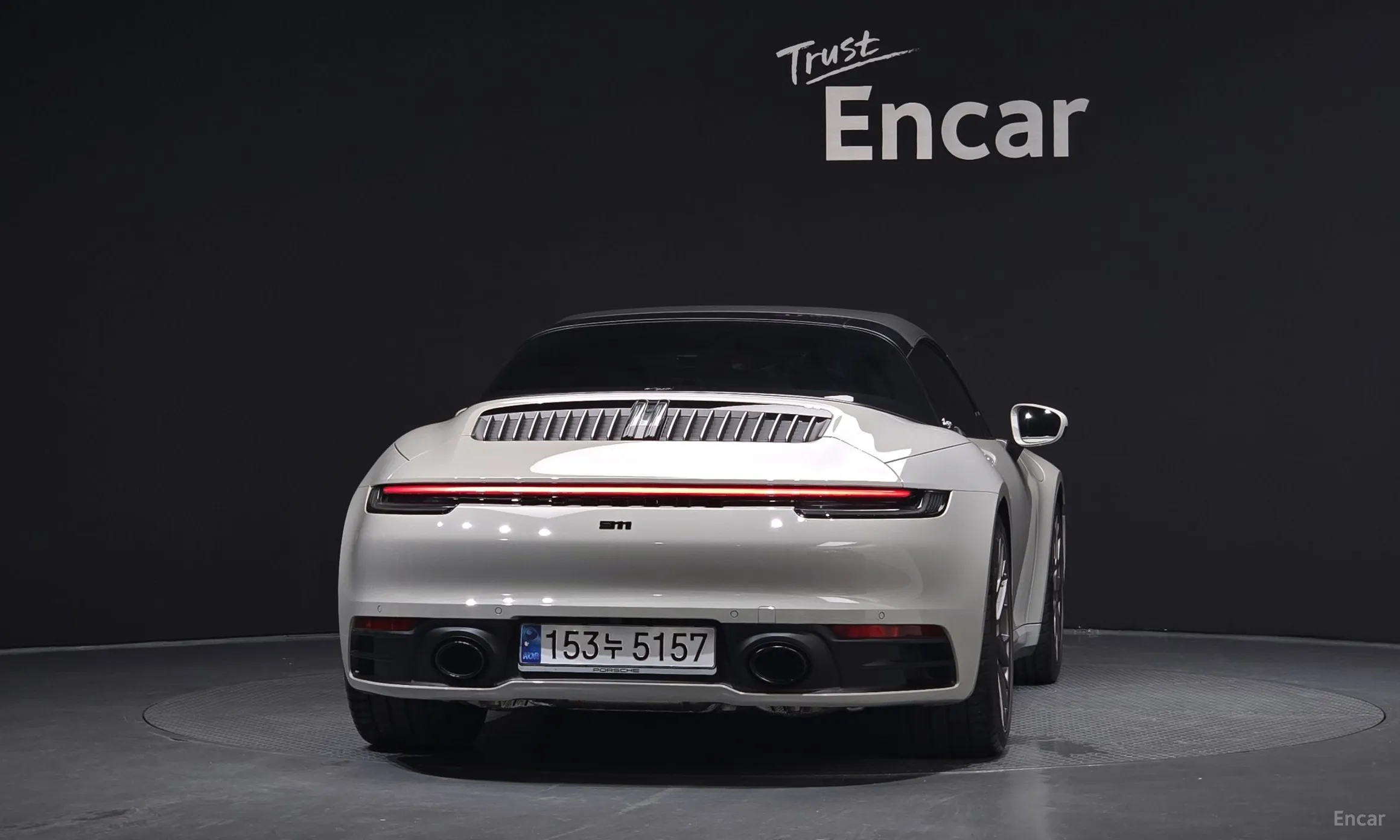 Porsche 911 (992) превью 4