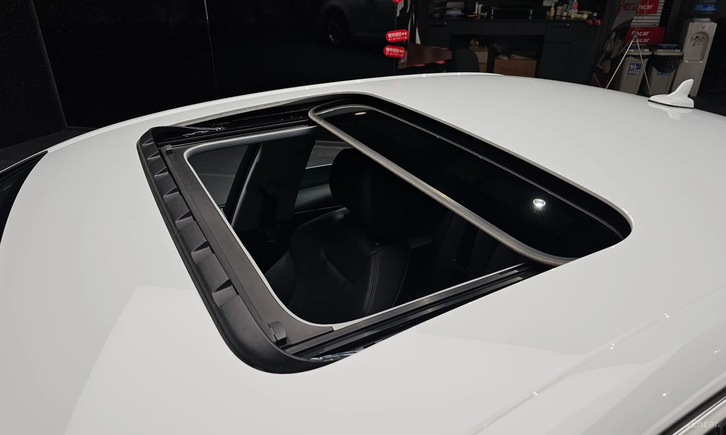 Audi A4 (B9) превью 19
