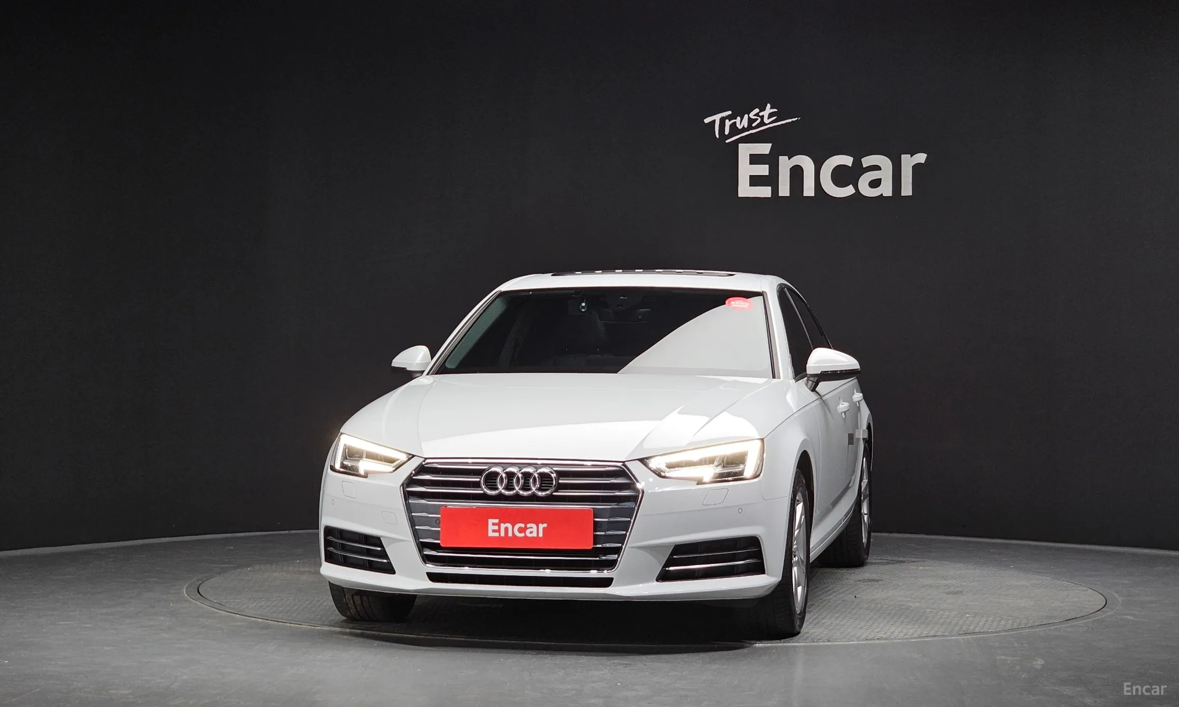 Audi A4 (B9) превью 3