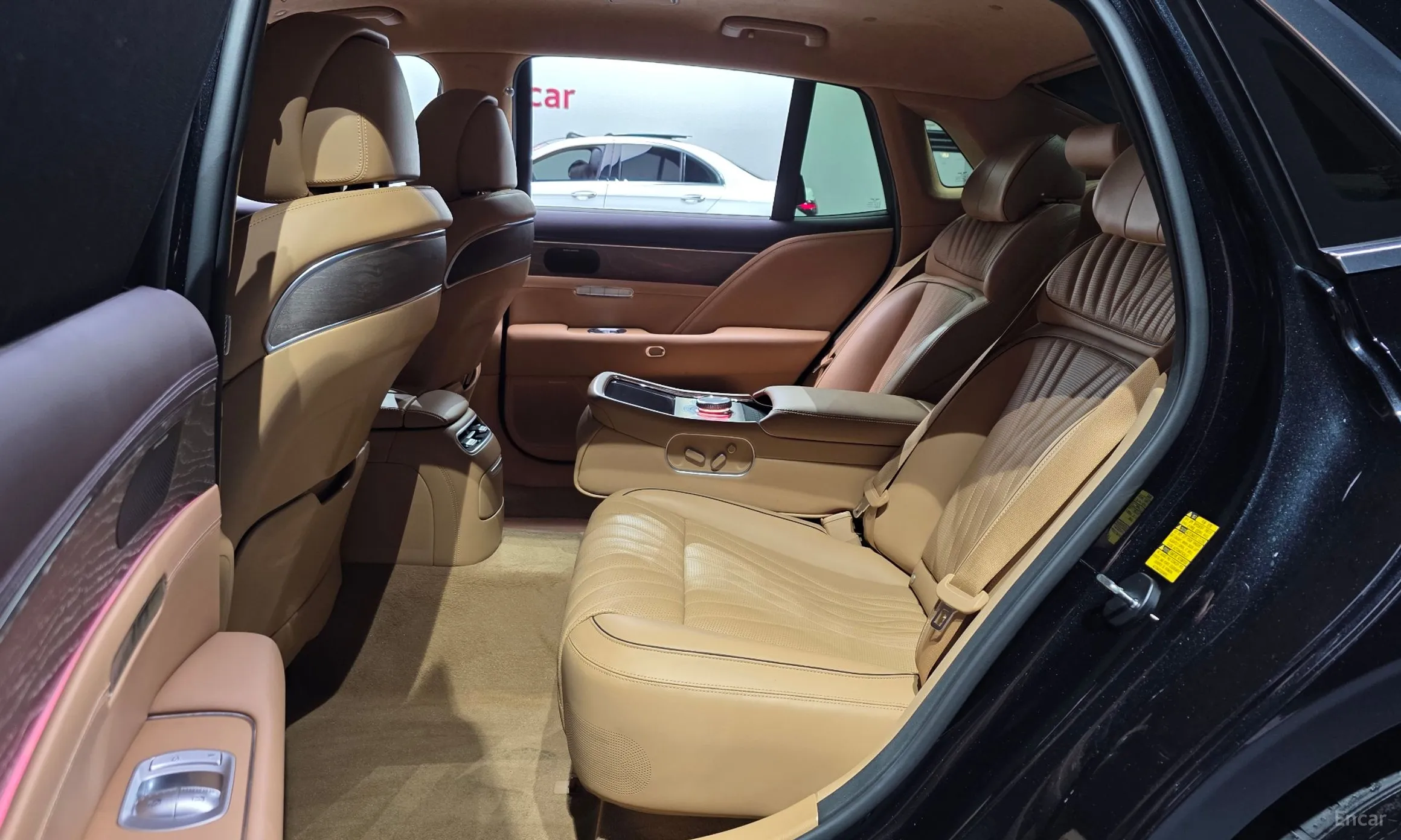 Genesis G90 (RS4) превью 12