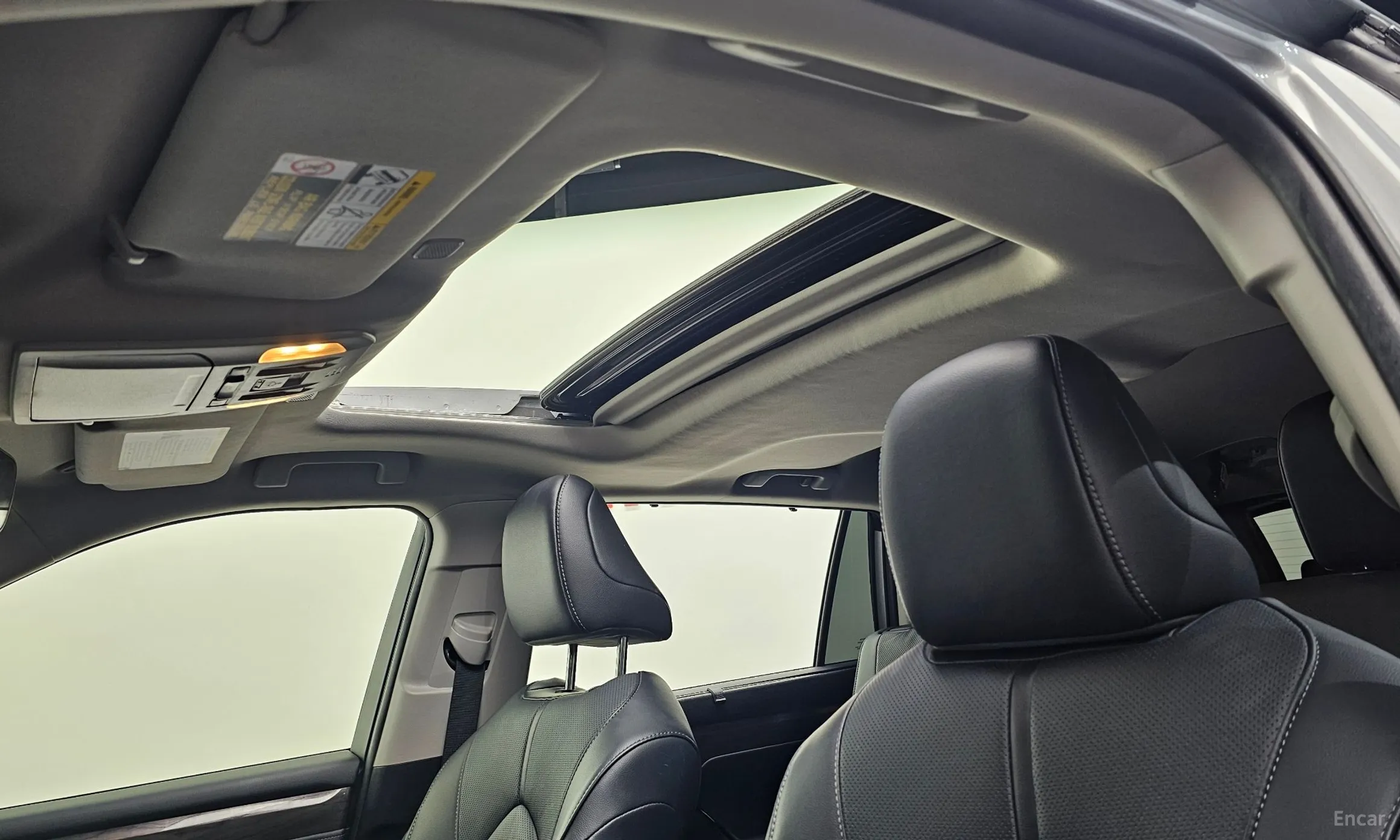 Toyota Highlander 4th generation превью 19