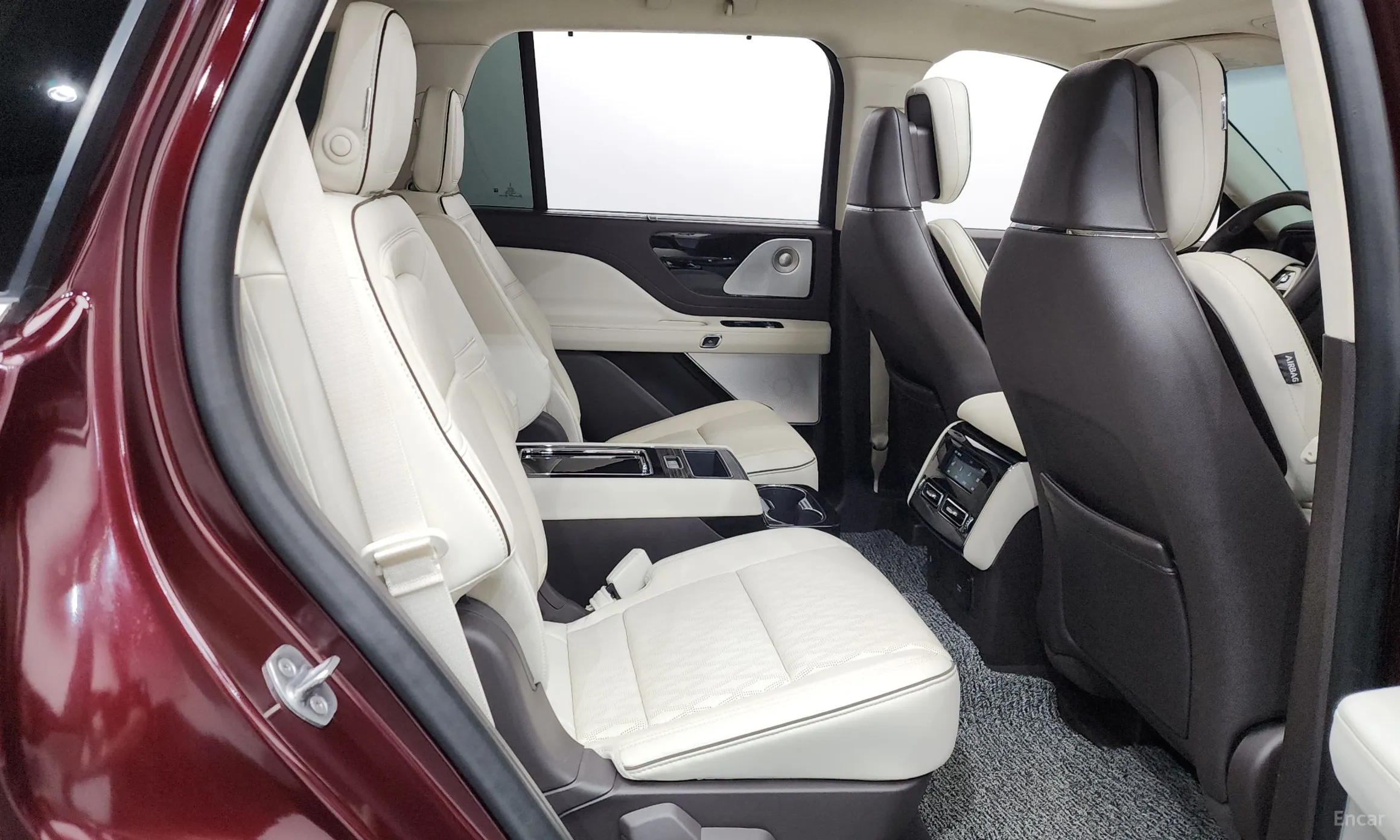Lincoln Aviator 2nd Generation превью 11