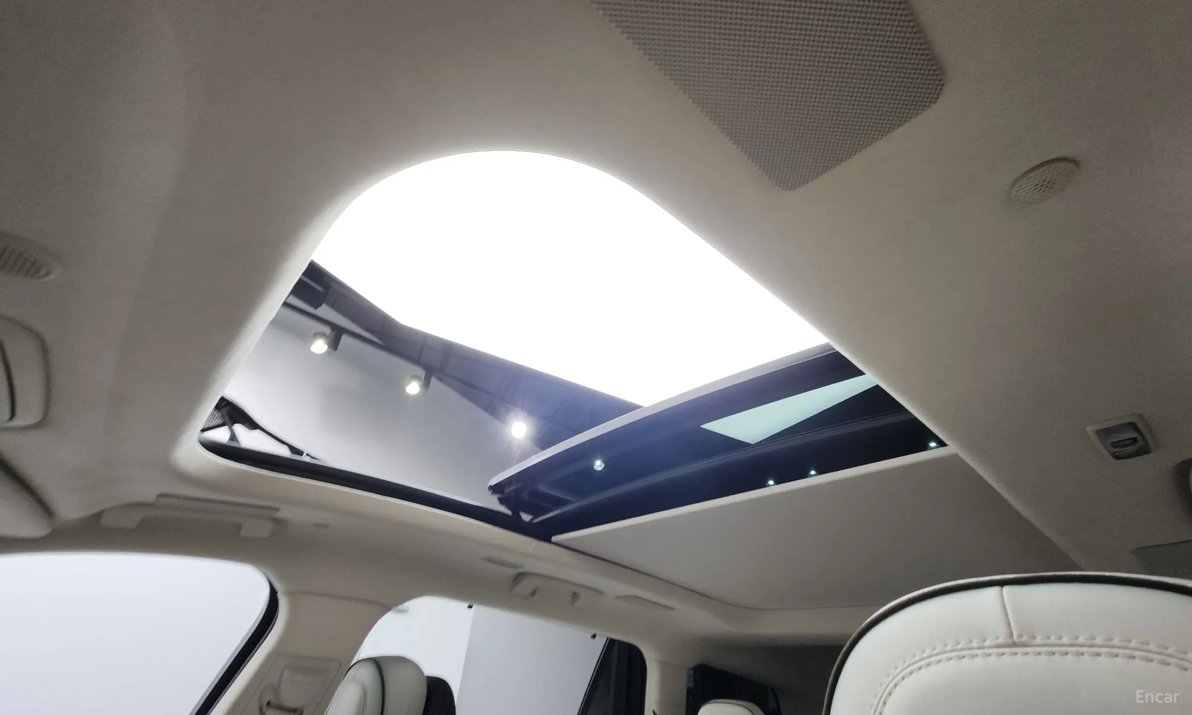 Lincoln Aviator 2nd Generation превью 16
