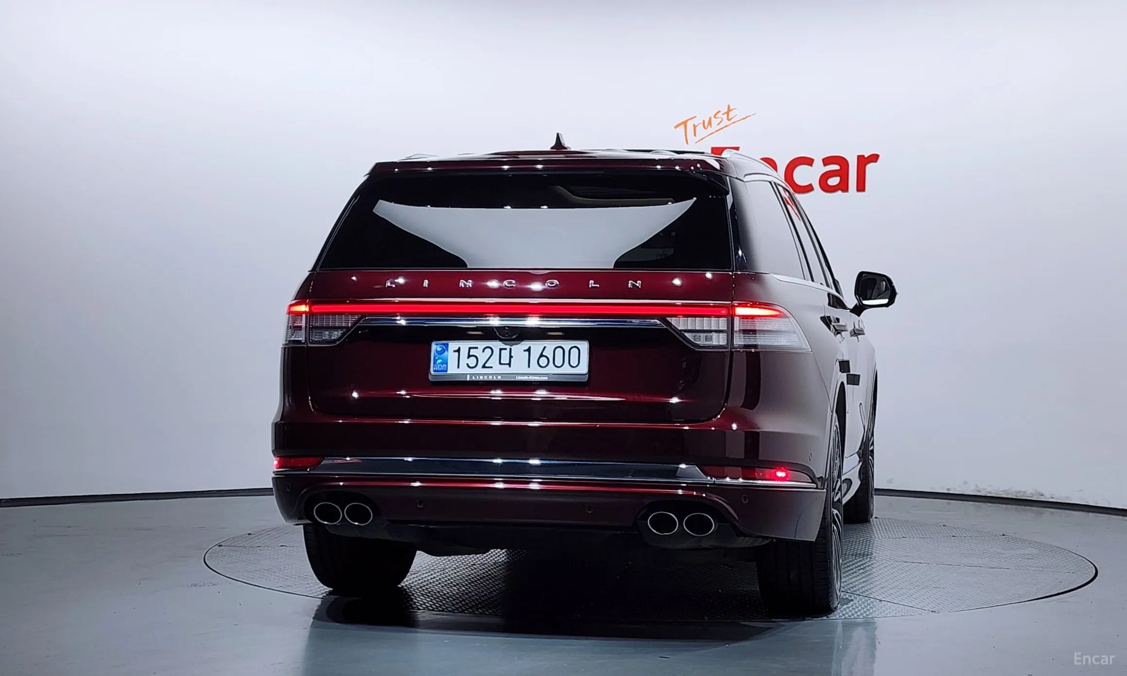 Lincoln Aviator 2nd Generation превью 4