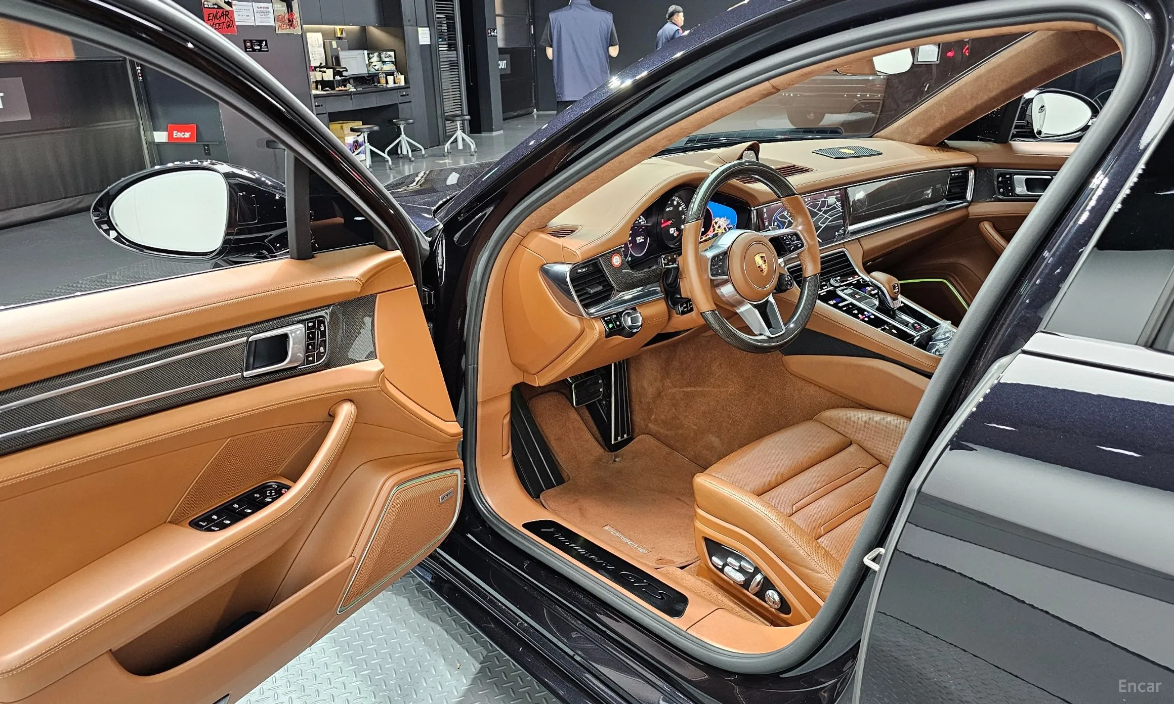 Porsche Panamera (971) превью 10
