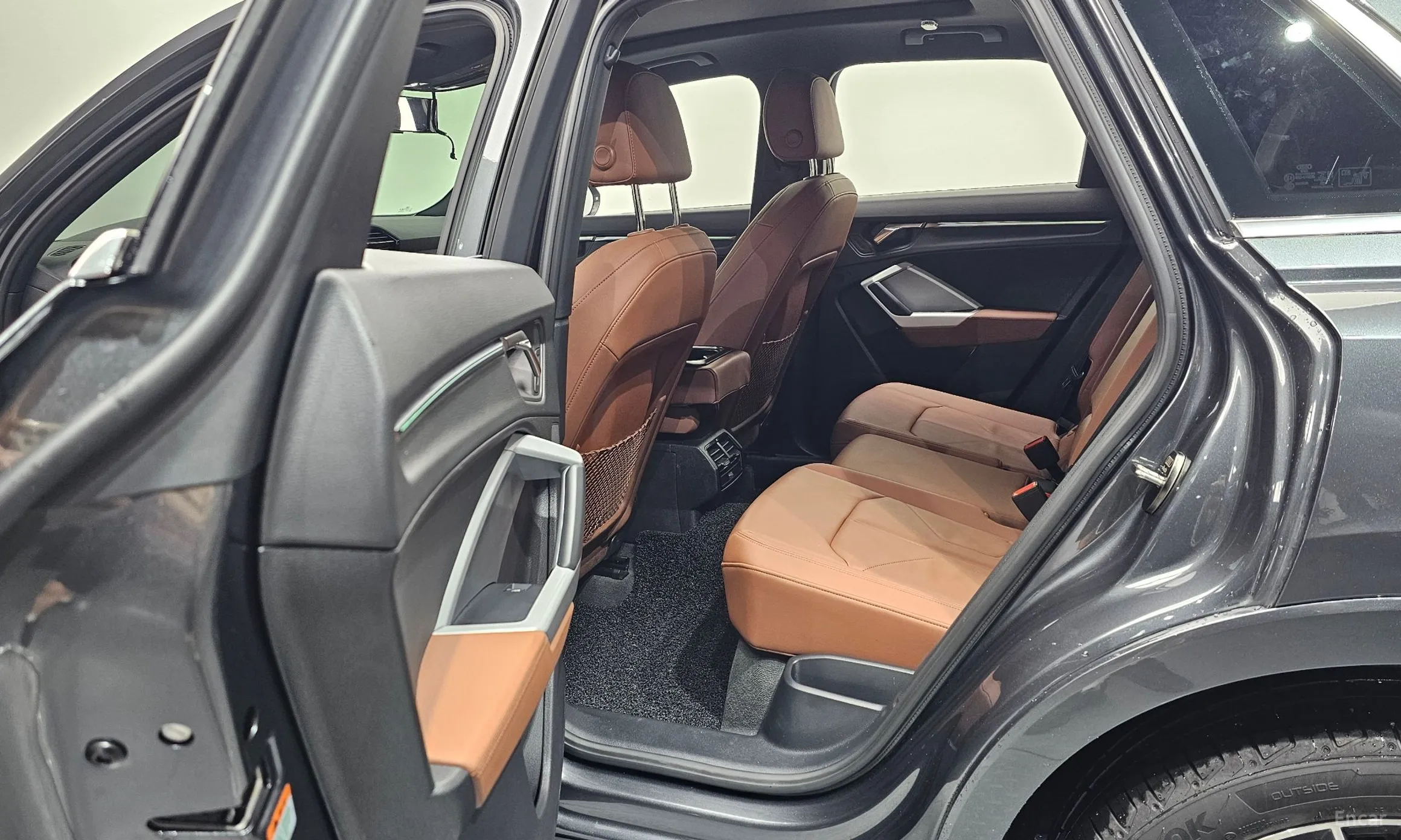 Audi Q3 (F3) превью 11