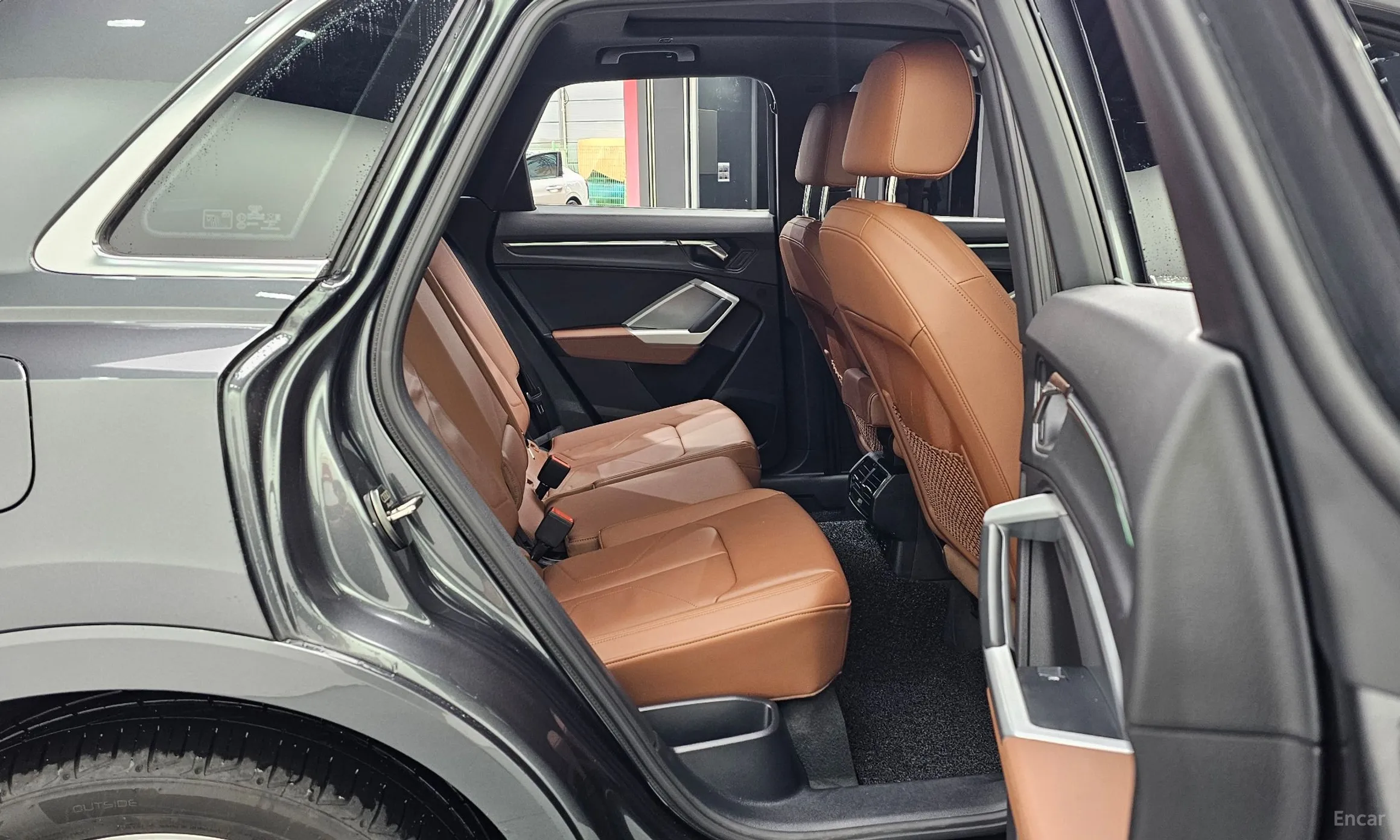 Audi Q3 (F3) превью 12