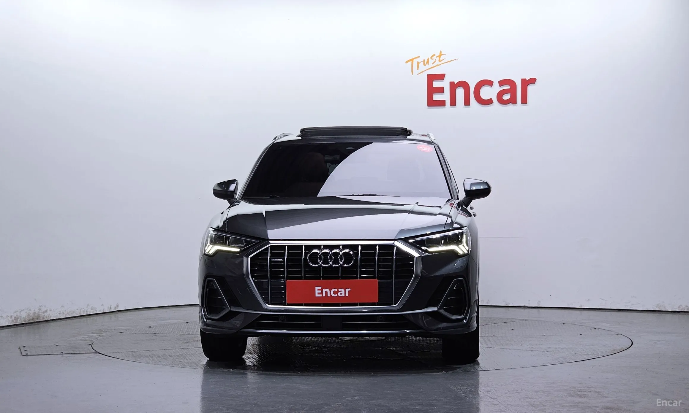 Audi Q3 (F3) превью 3