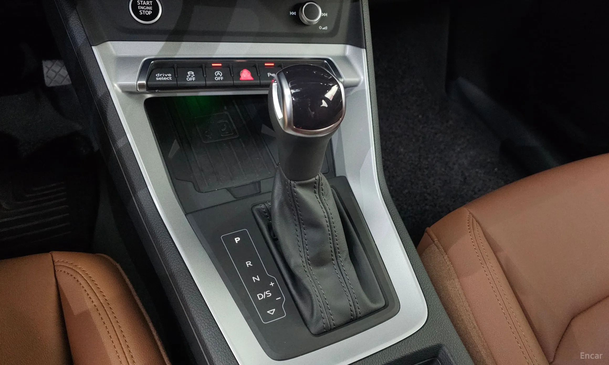 Audi Q3 (F3) превью 9