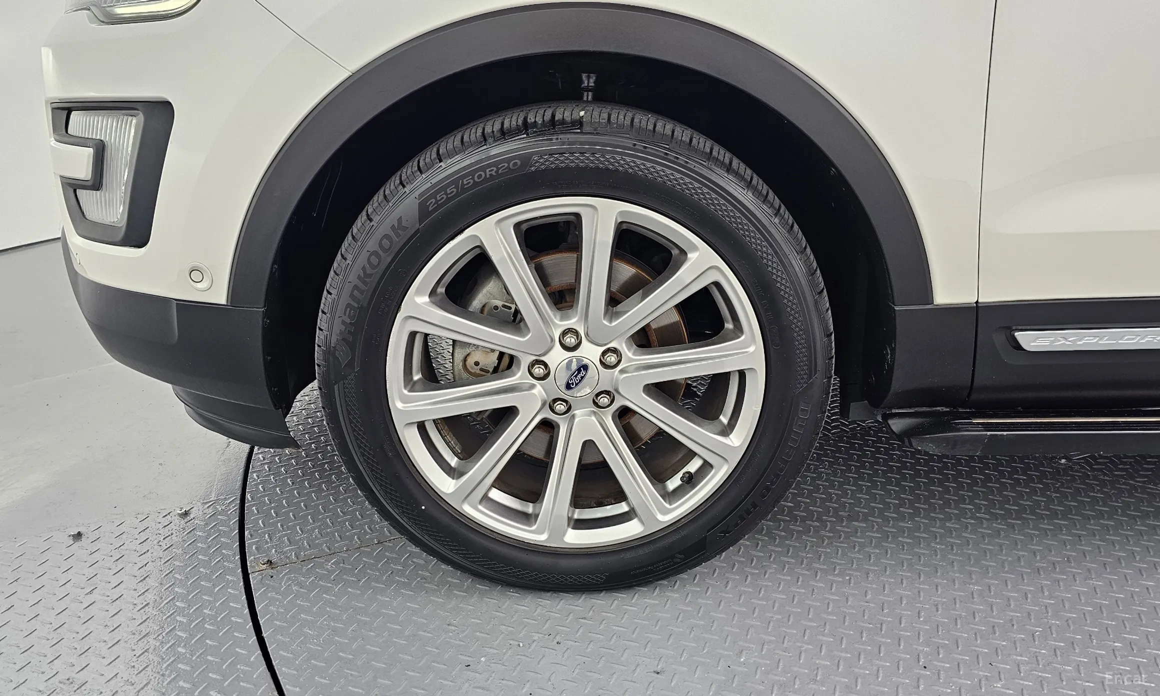 Ford Explorer превью 5