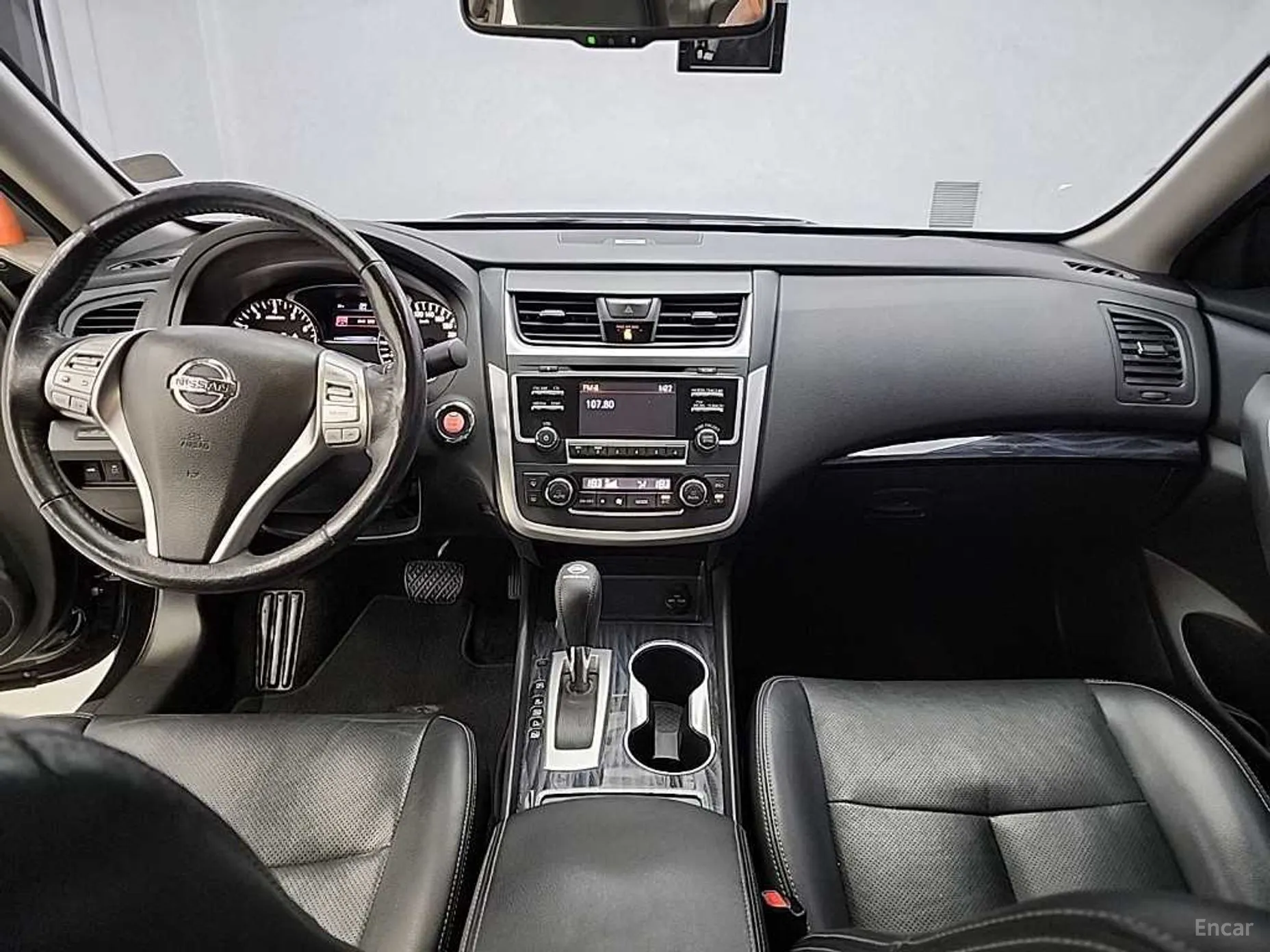 Nissan Altima превью 7