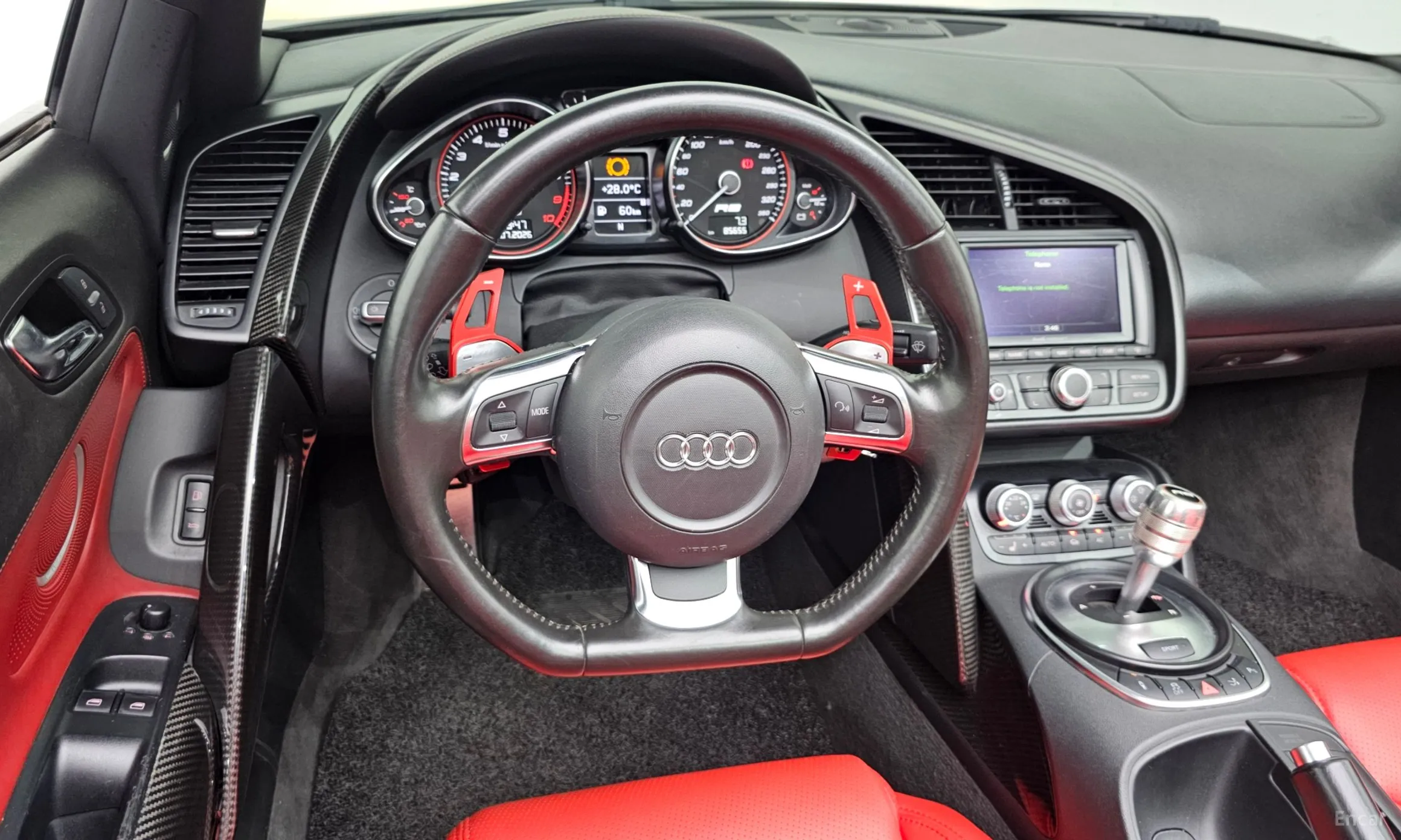 Audi R8 превью 13