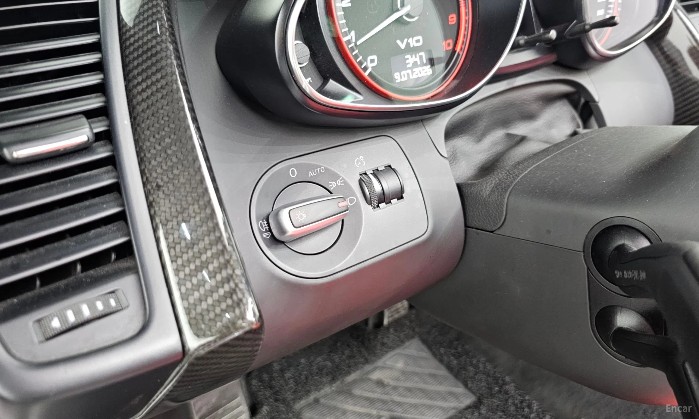 Audi R8 превью 19